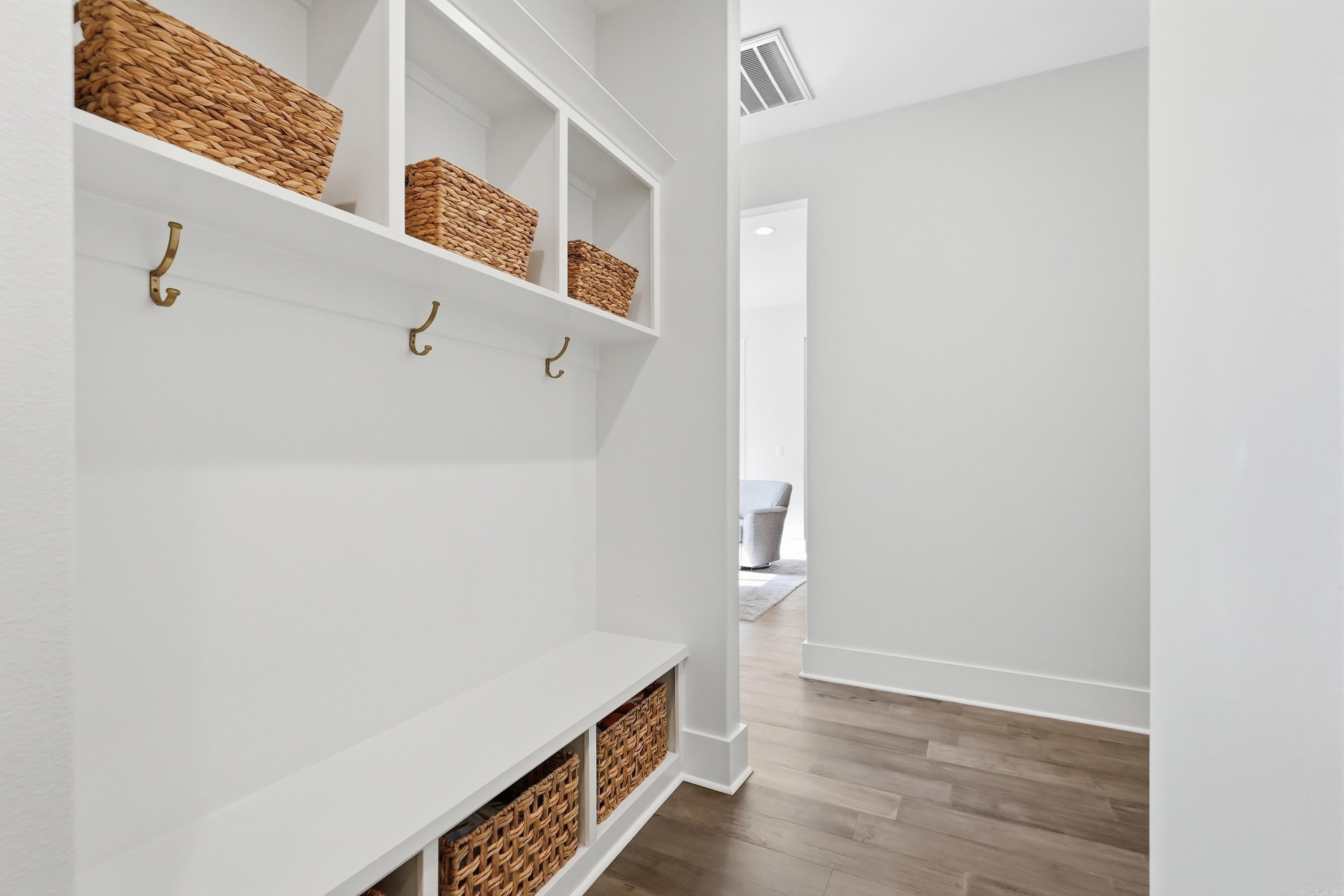 CHENAL VALLEY "FALSTONE COURT" - Residential