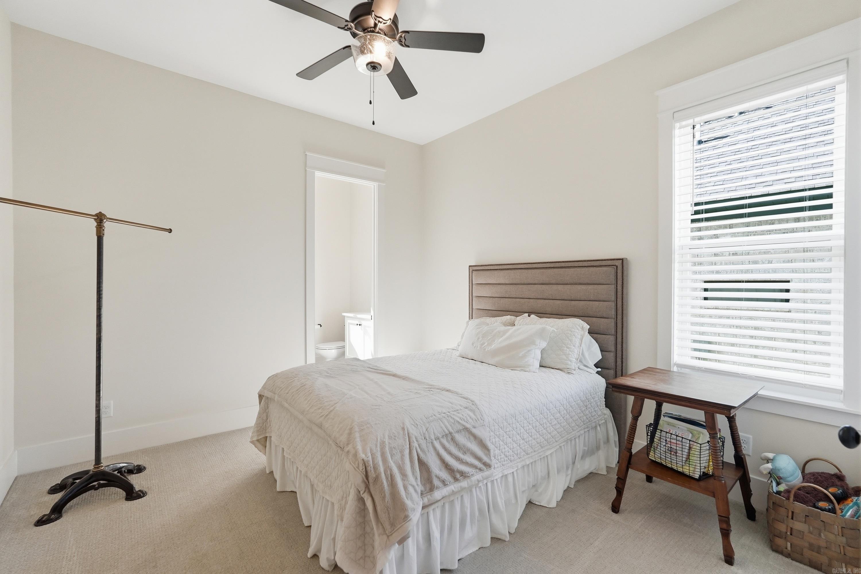 CHENAL VALLEY "FALSTONE COURT" - Residential