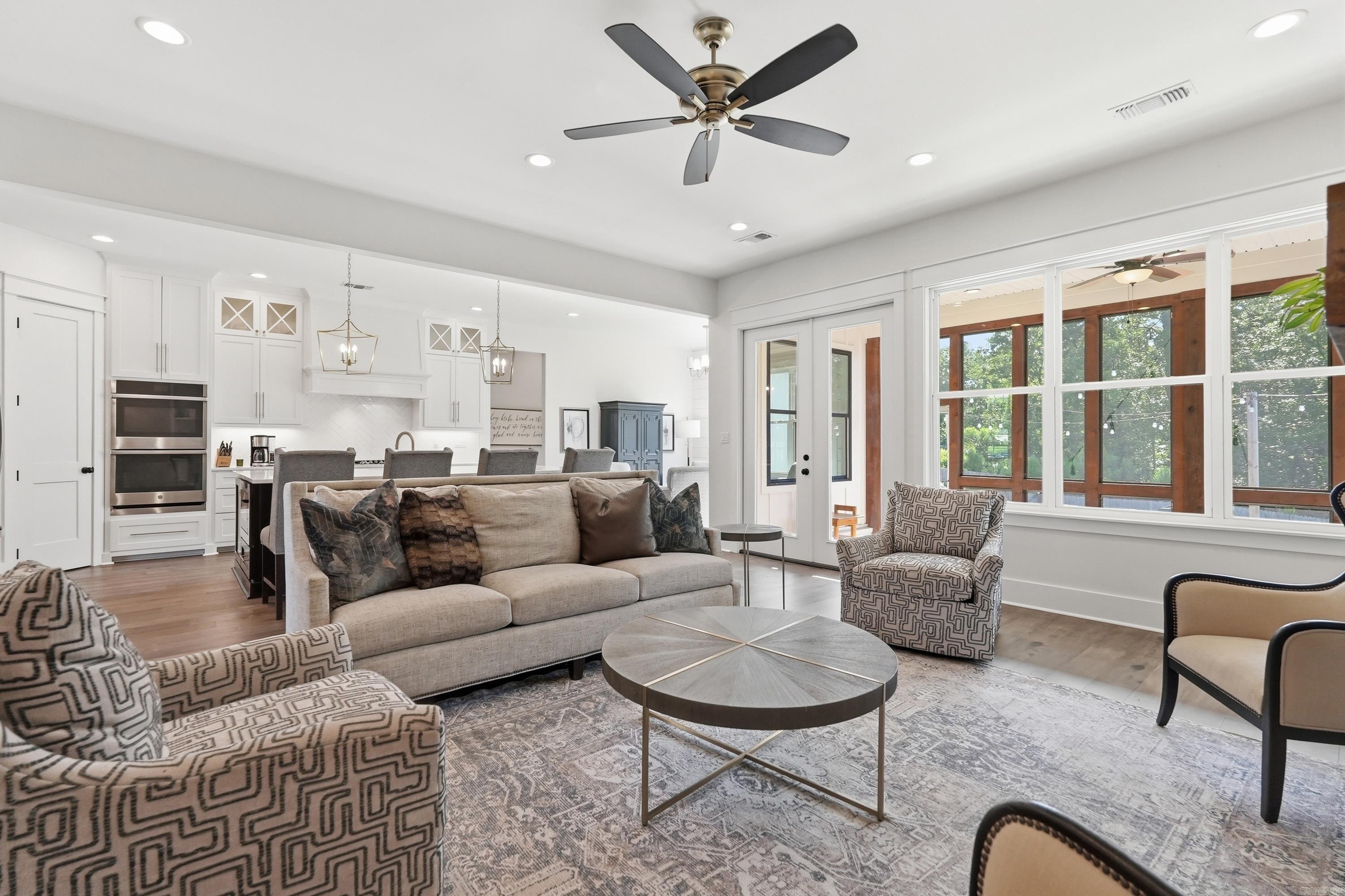 CHENAL VALLEY "FALSTONE COURT" - Residential