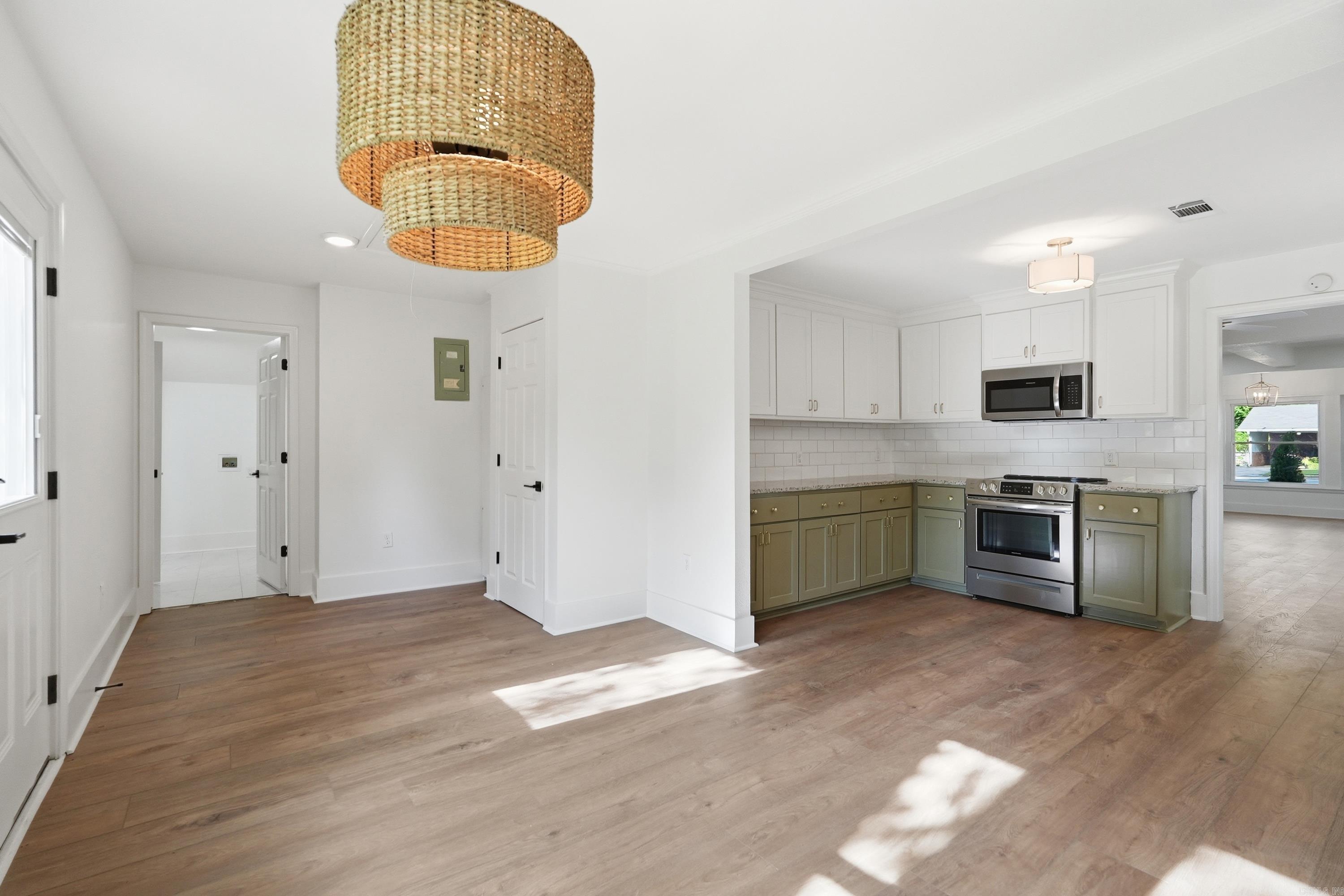 DAVIS & GARVIN - Residential