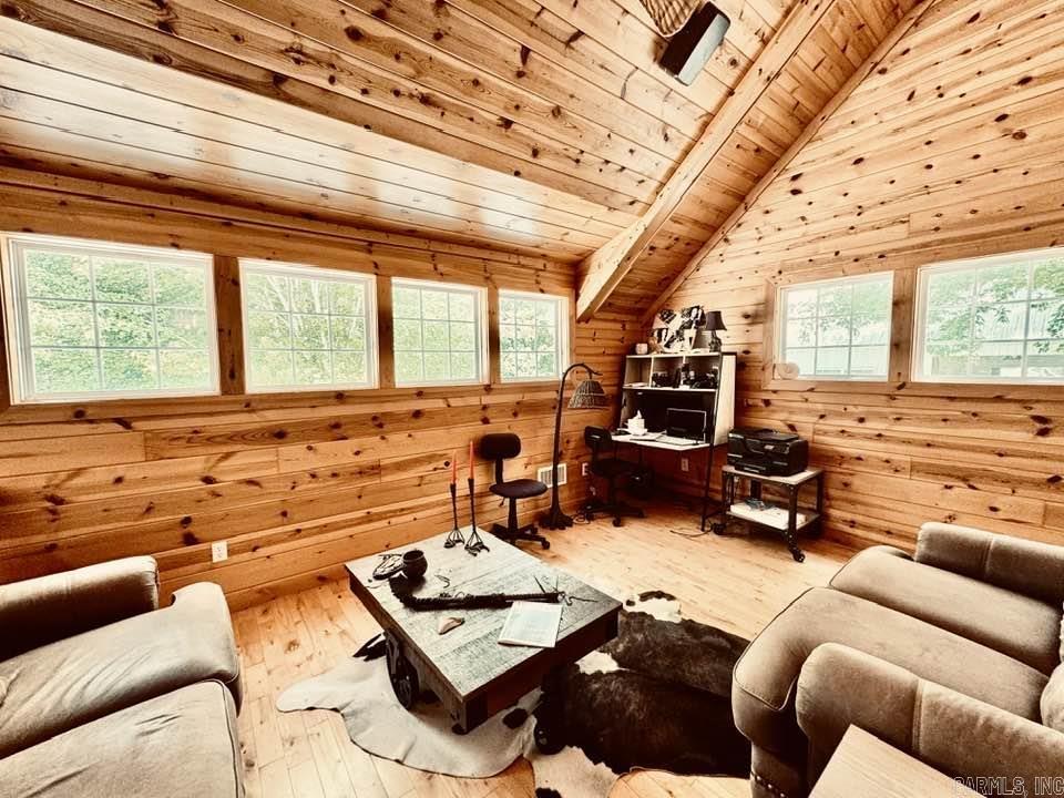 WHITE RIVER ESTATES - Residential