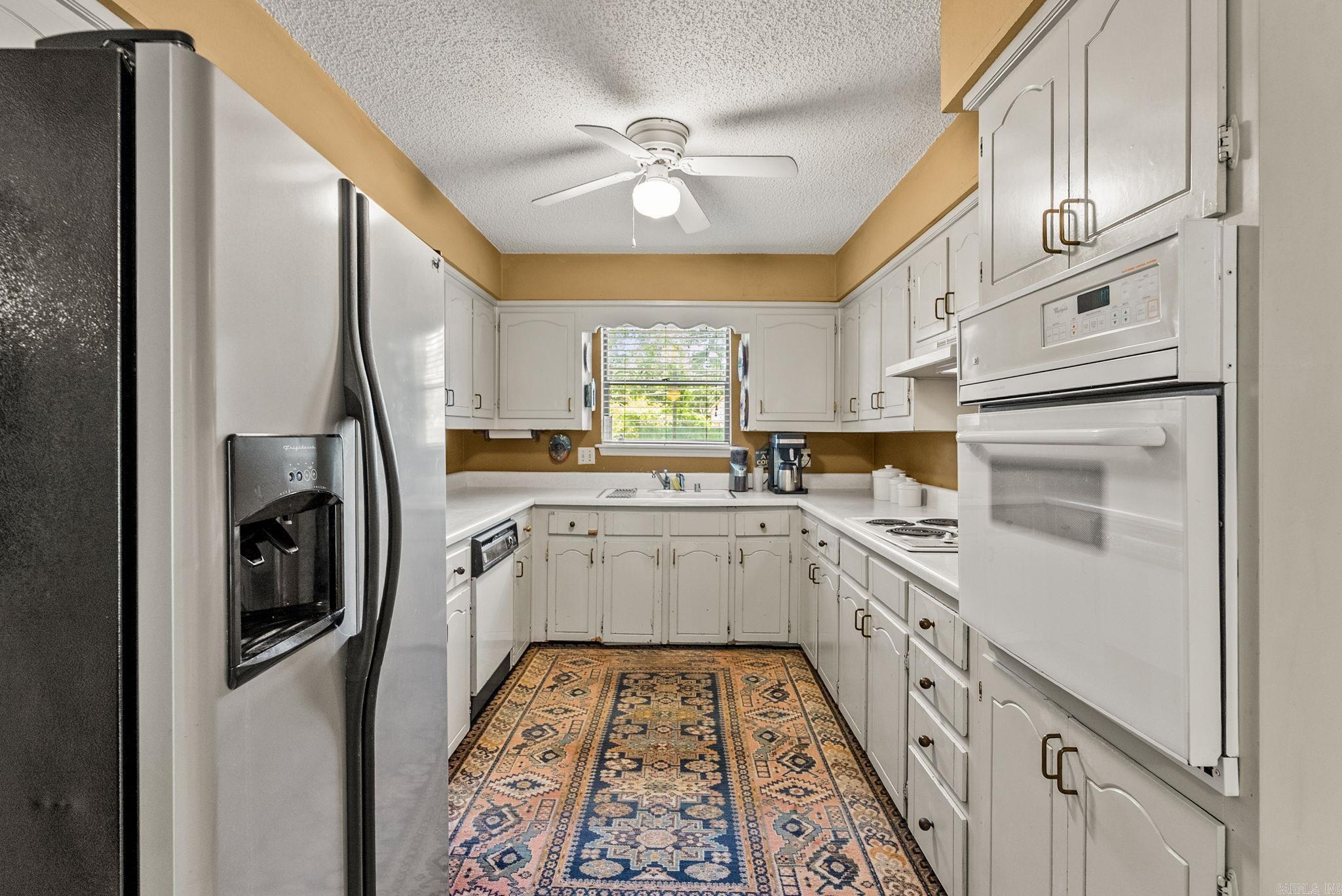 INDIAN HILLS - Residential