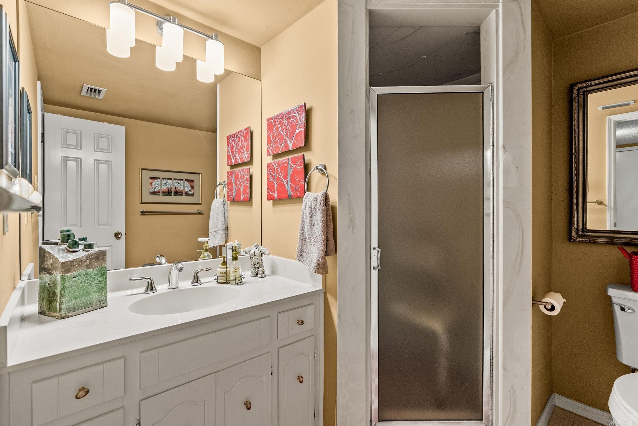 INDIAN HILLS - Residential