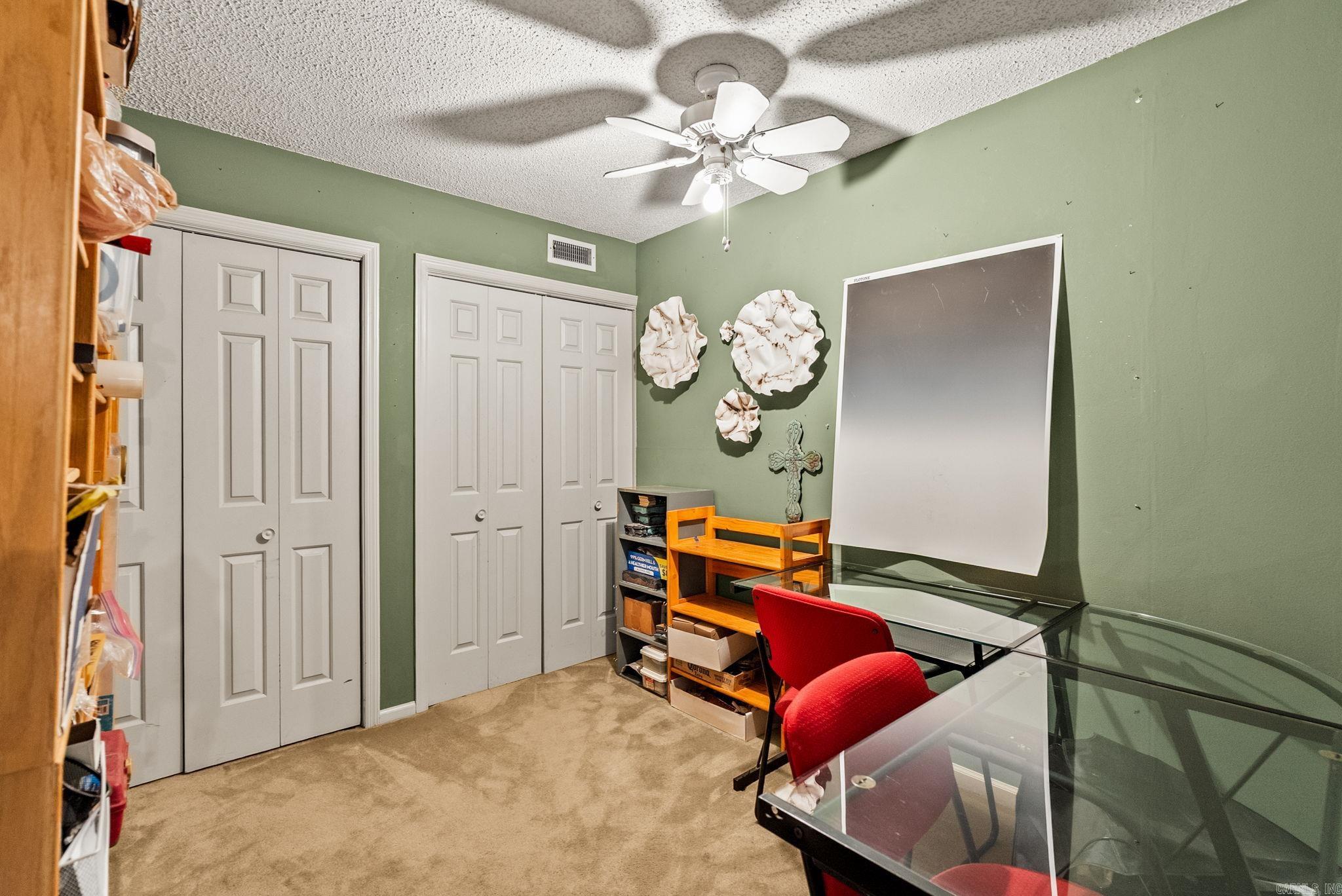 INDIAN HILLS - Residential