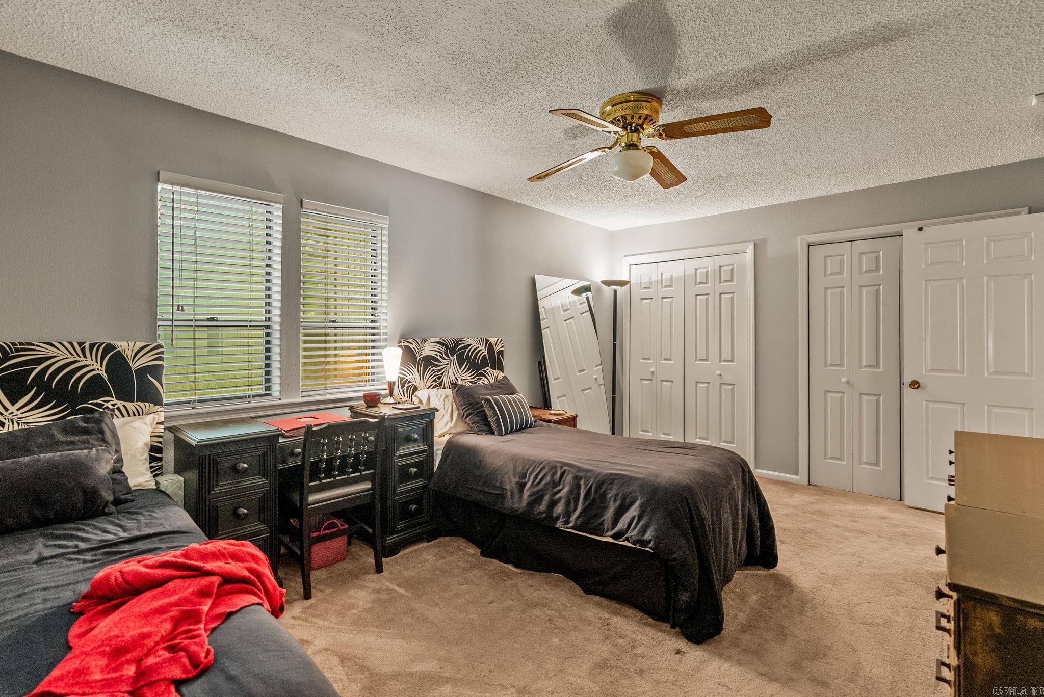 INDIAN HILLS - Residential