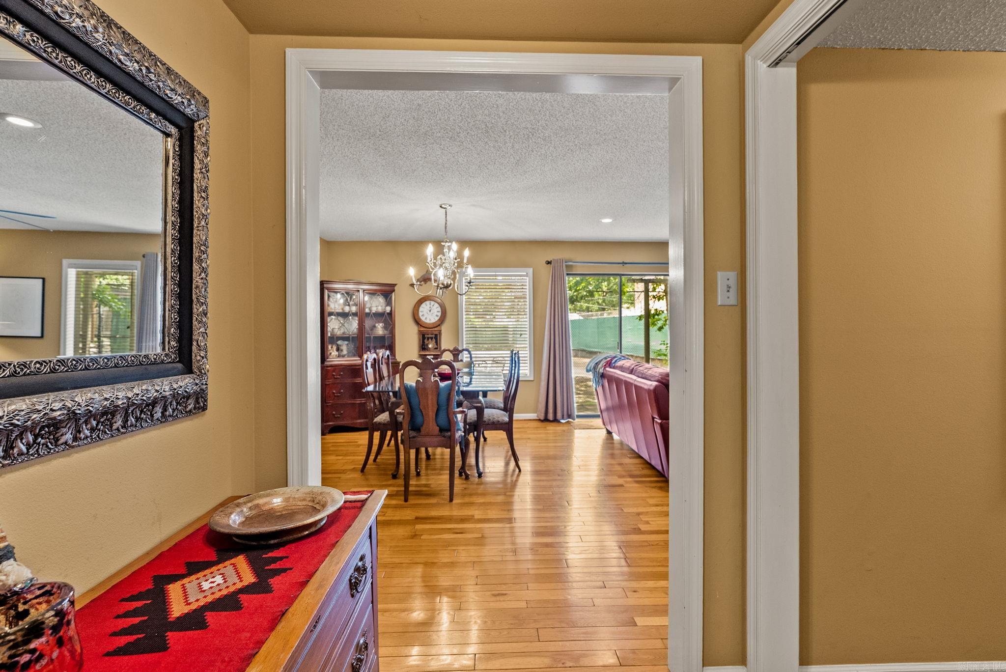 INDIAN HILLS - Residential