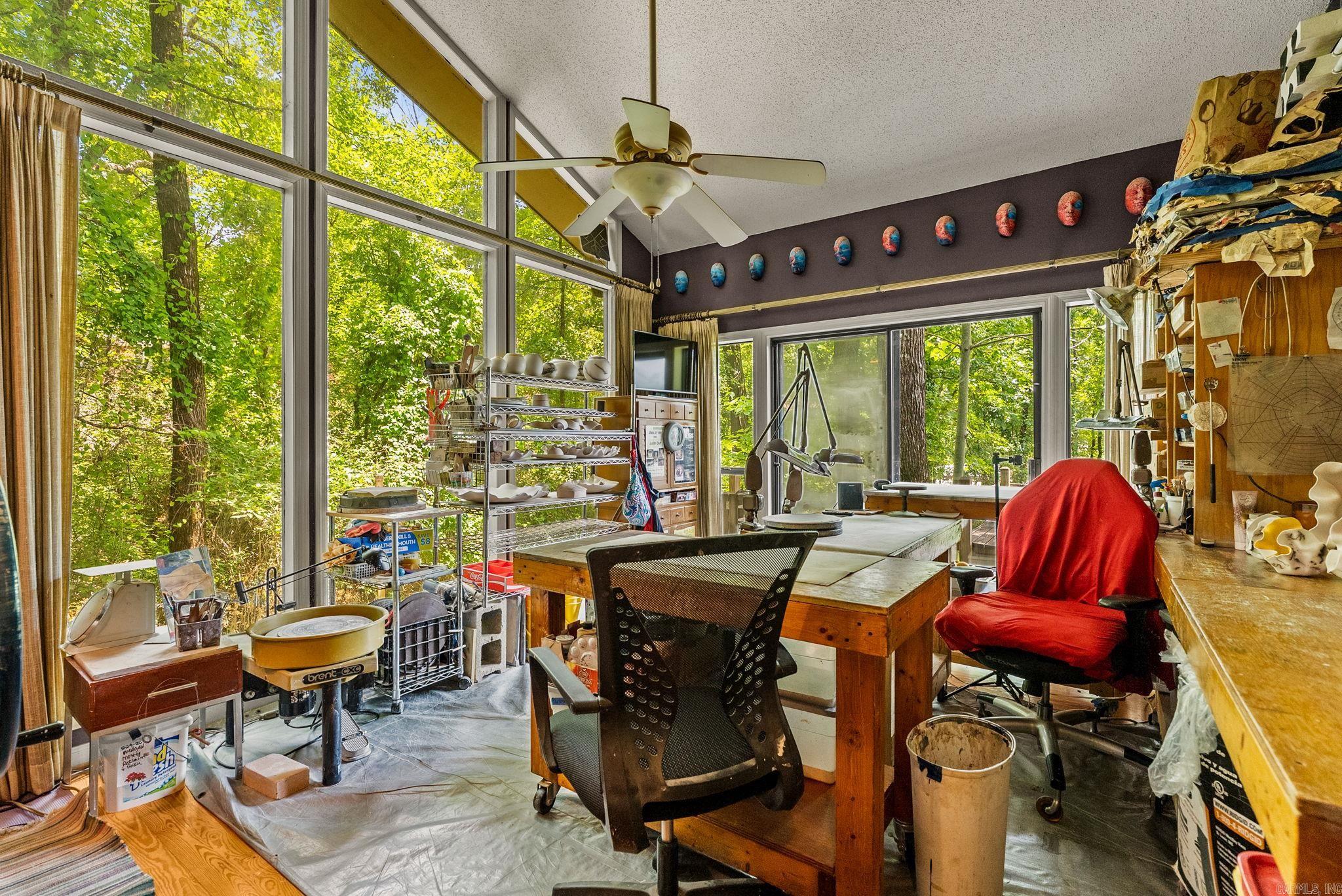 INDIAN HILLS - Residential