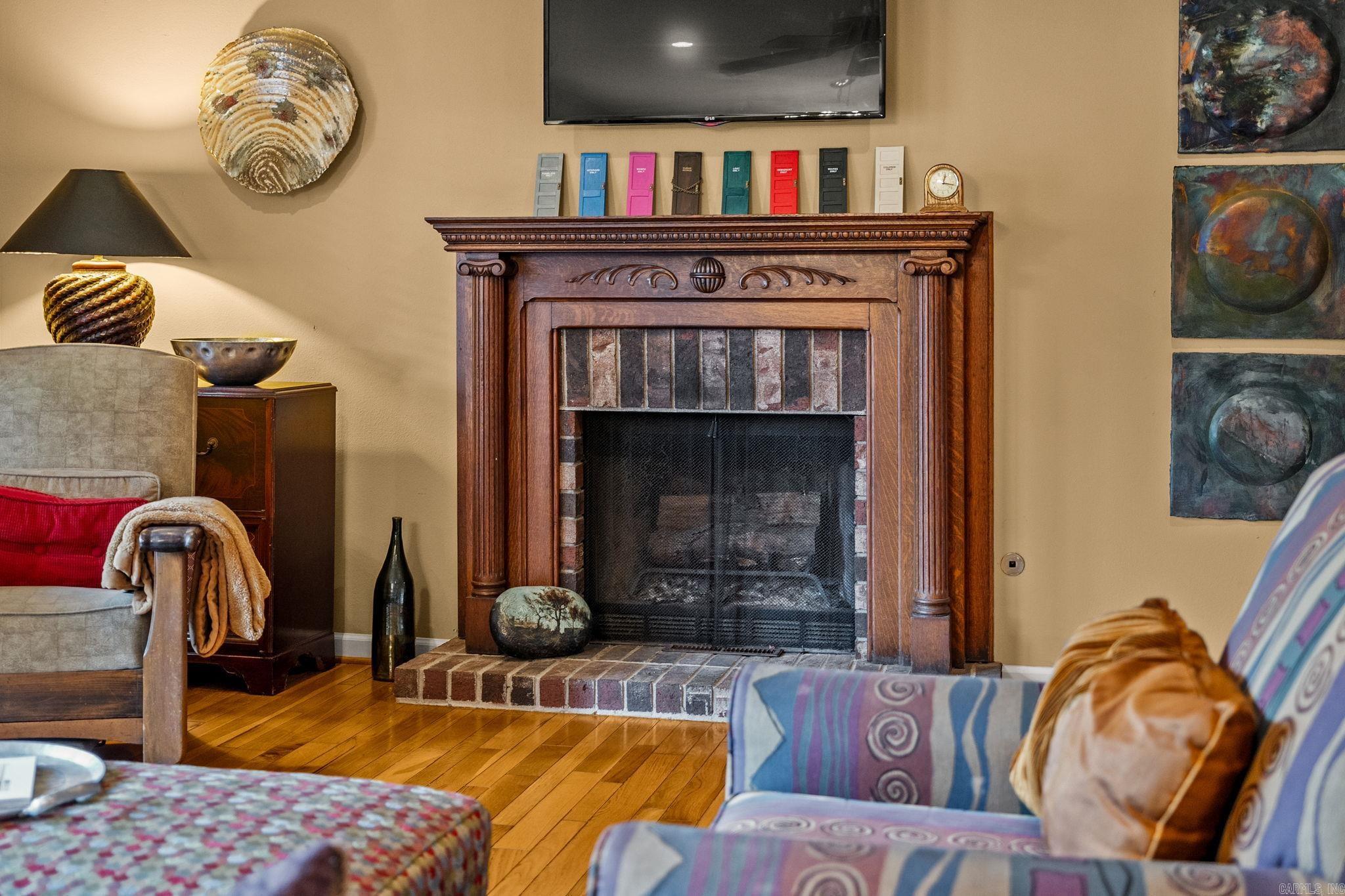 INDIAN HILLS - Residential