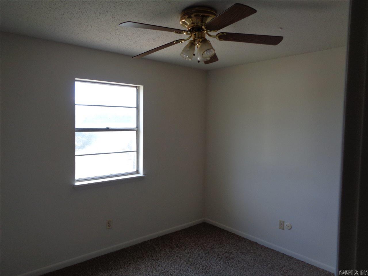PECAN LAKE - Residential