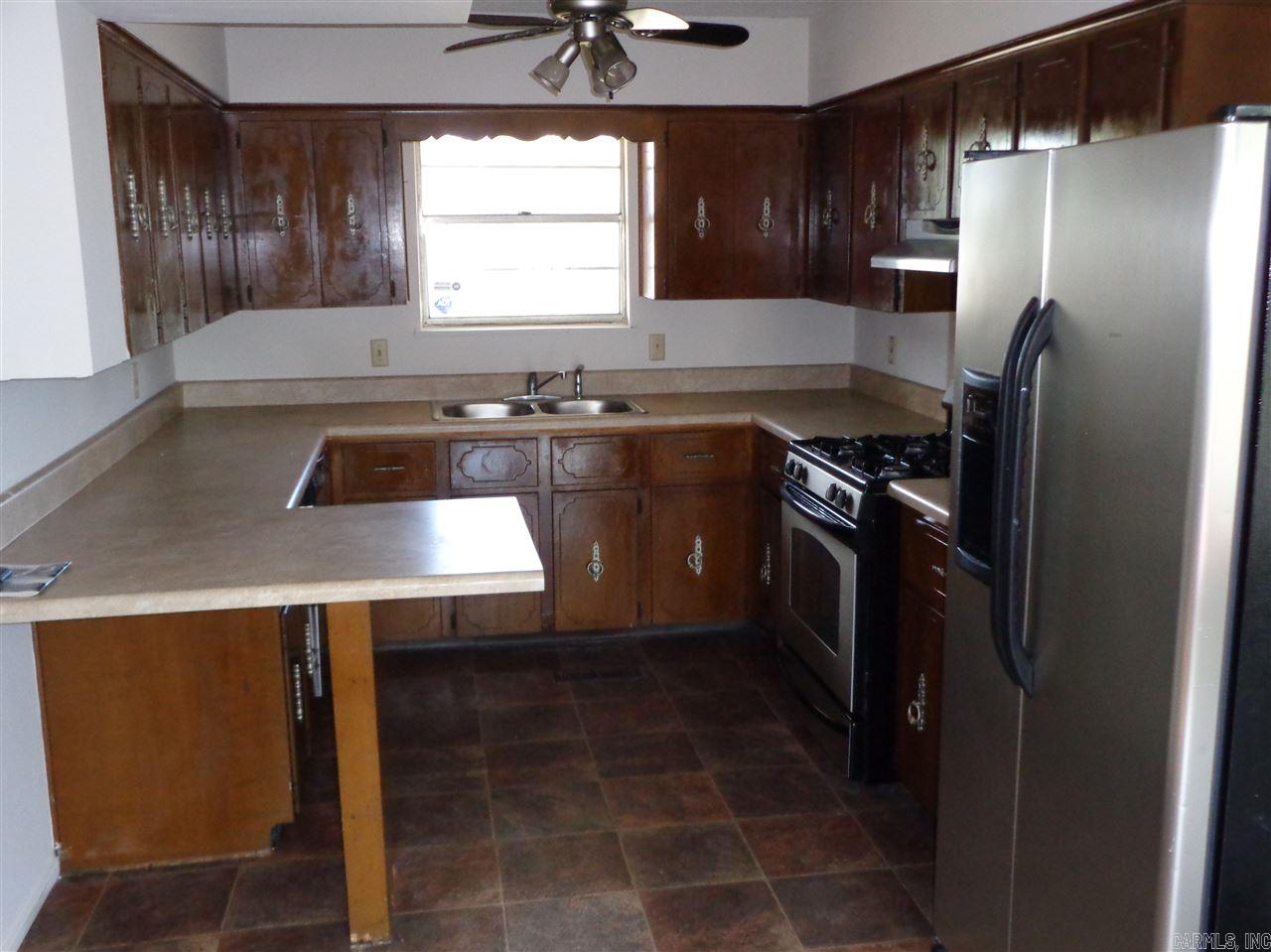 PECAN LAKE - Residential
