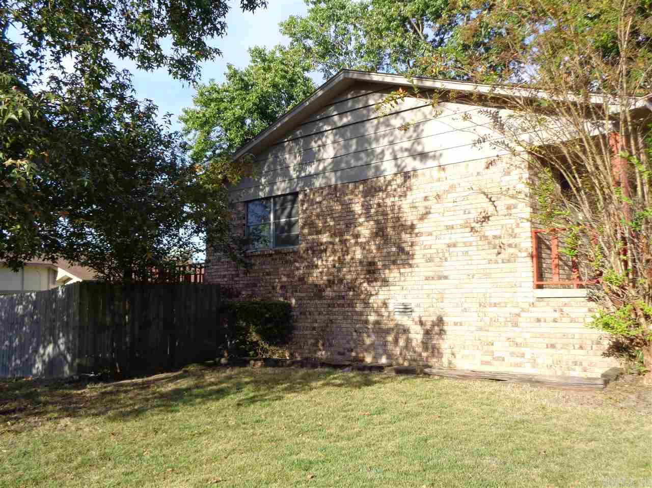 PECAN LAKE - Residential