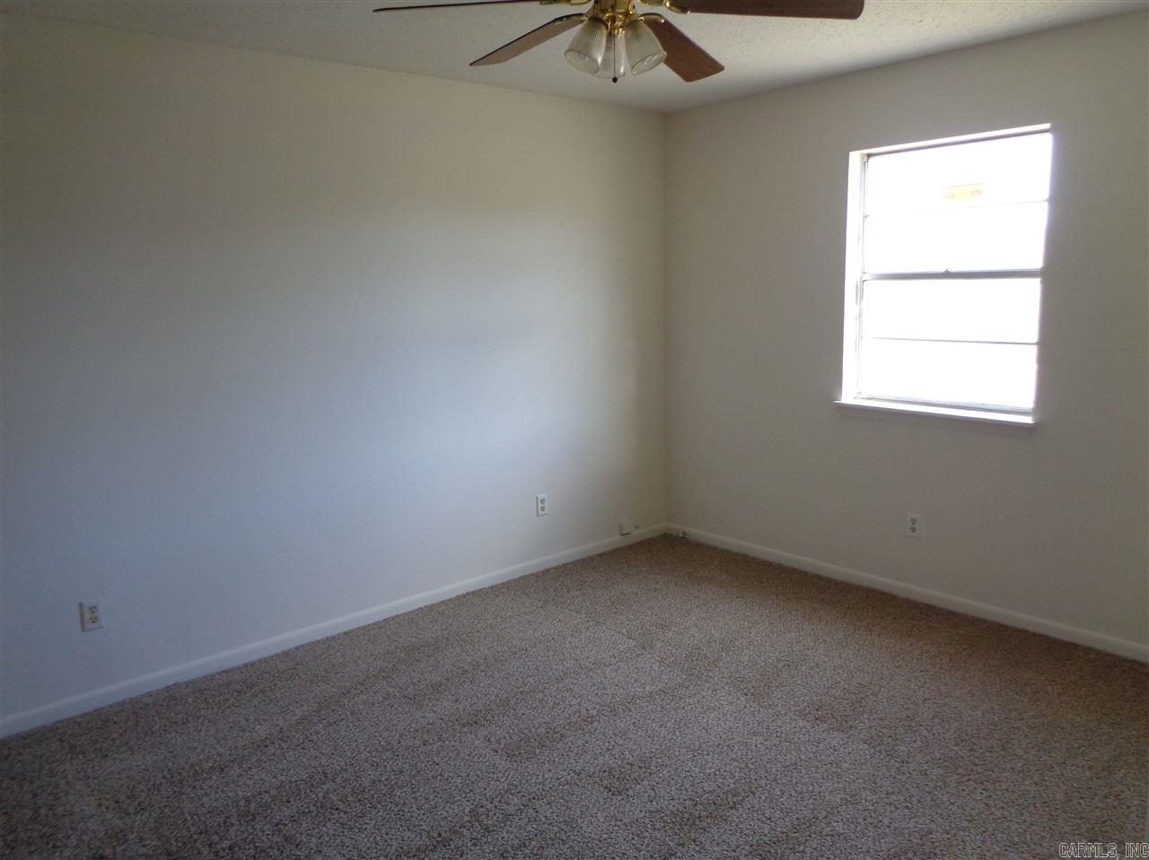 PECAN LAKE - Residential