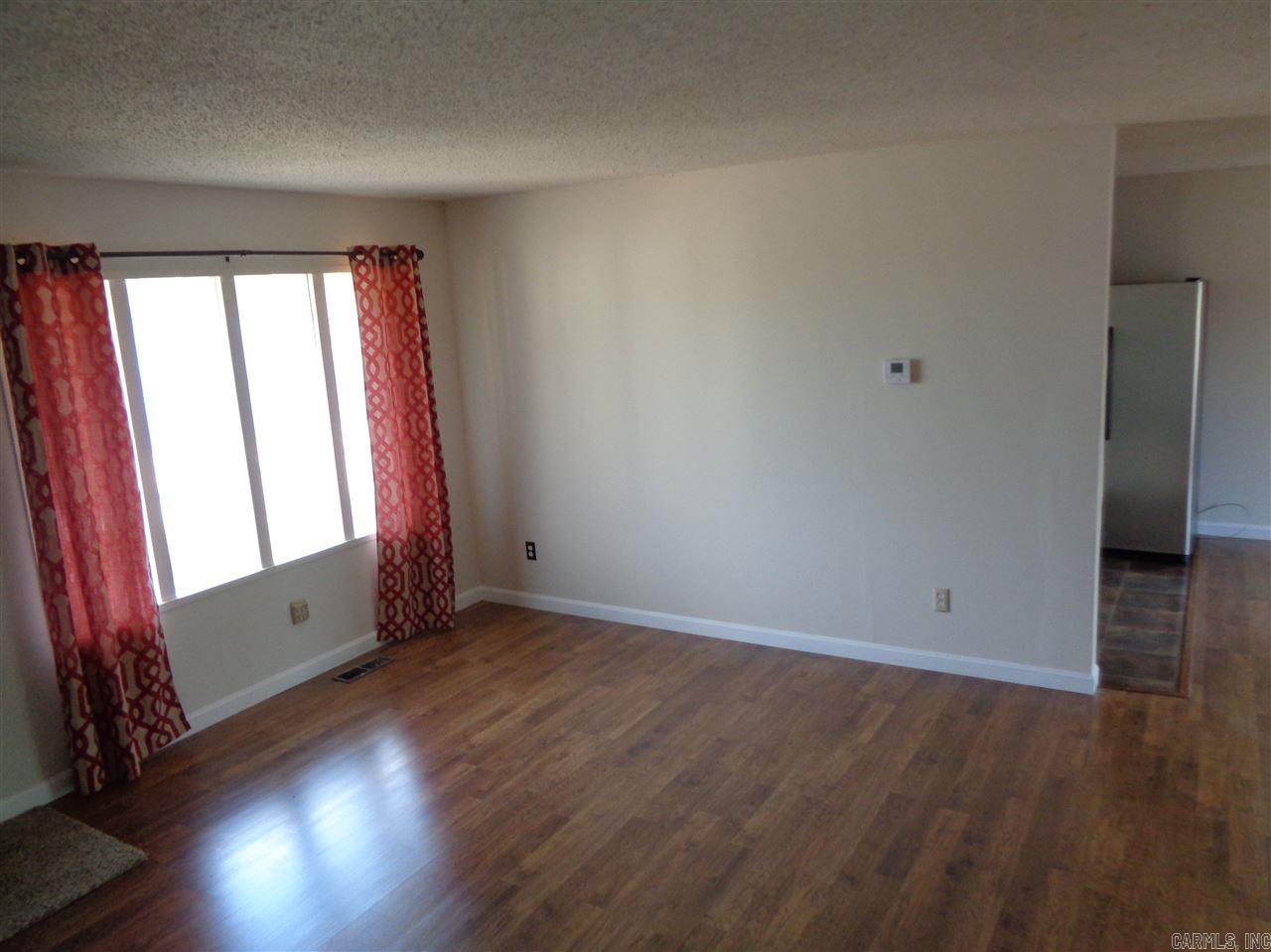 PECAN LAKE - Residential