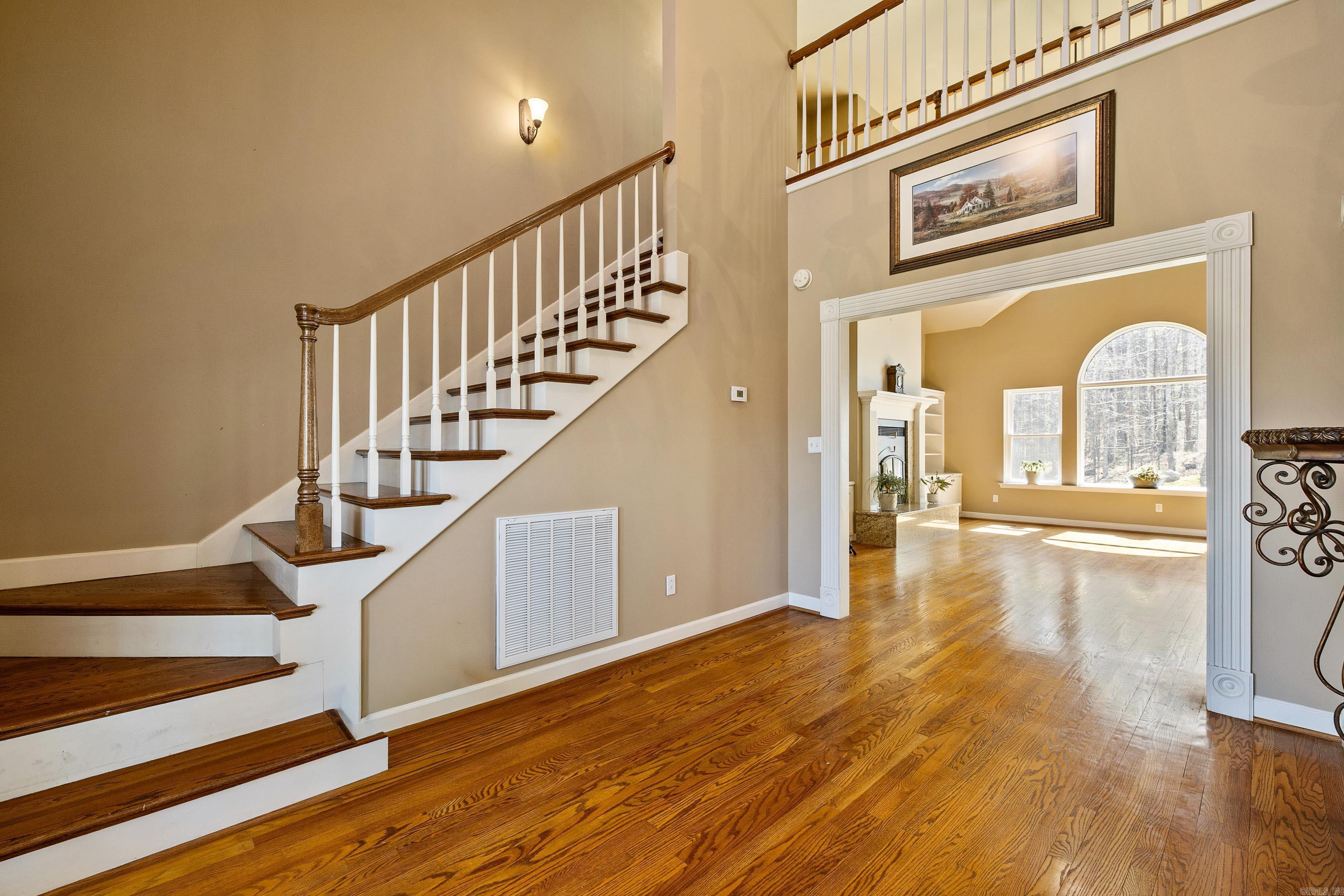 KENTUCKY FOOTHILLS - Residential