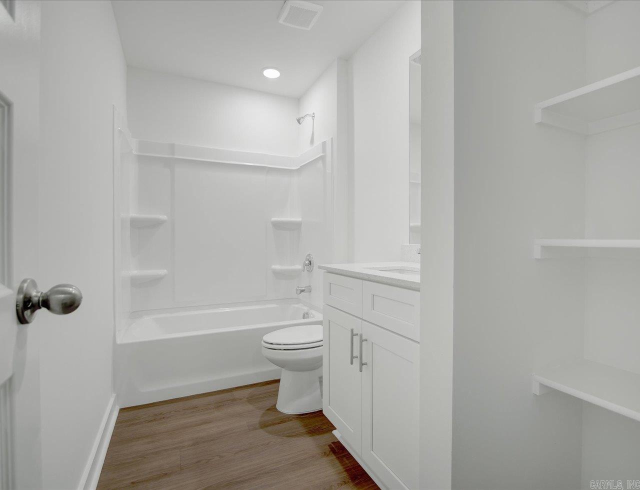 WOLFSBRIDGE @ CABOT PH 1-A - Residential