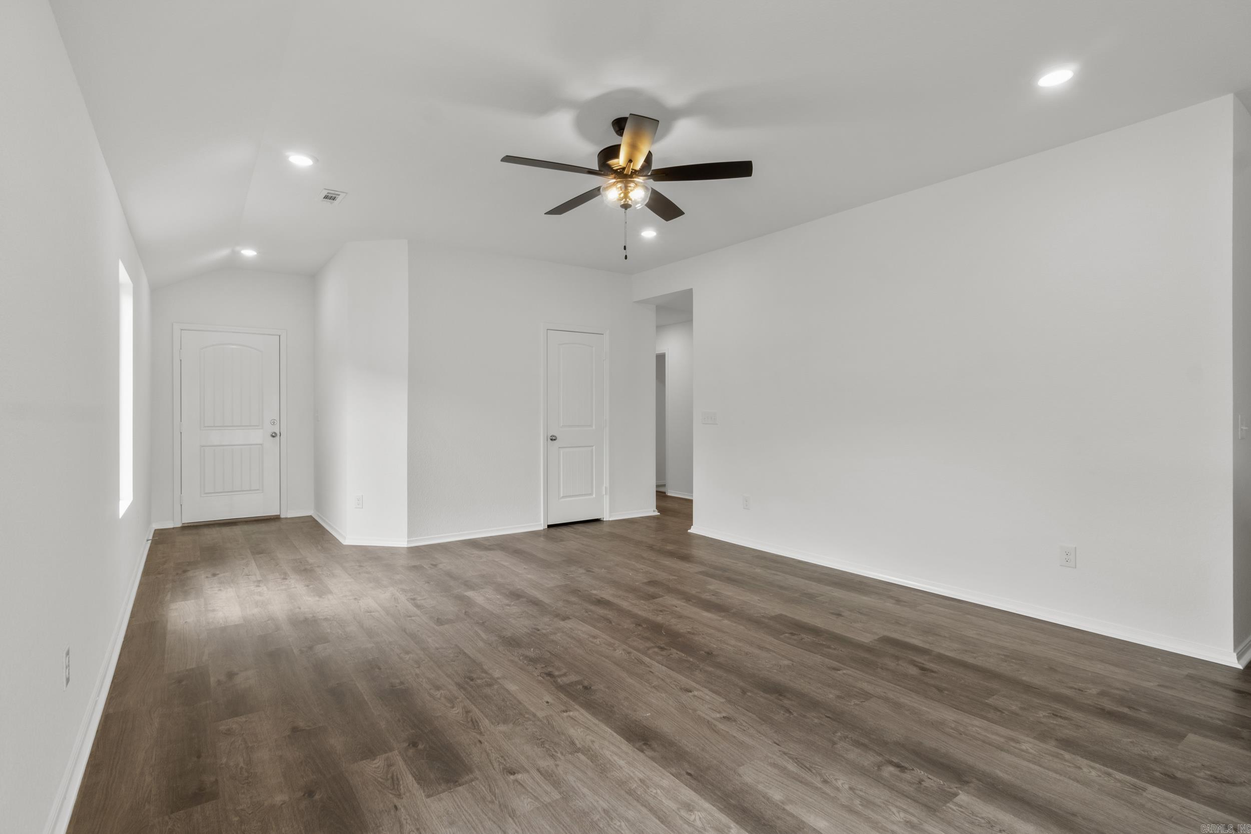 STAGECOACH MEADOWS - Residential