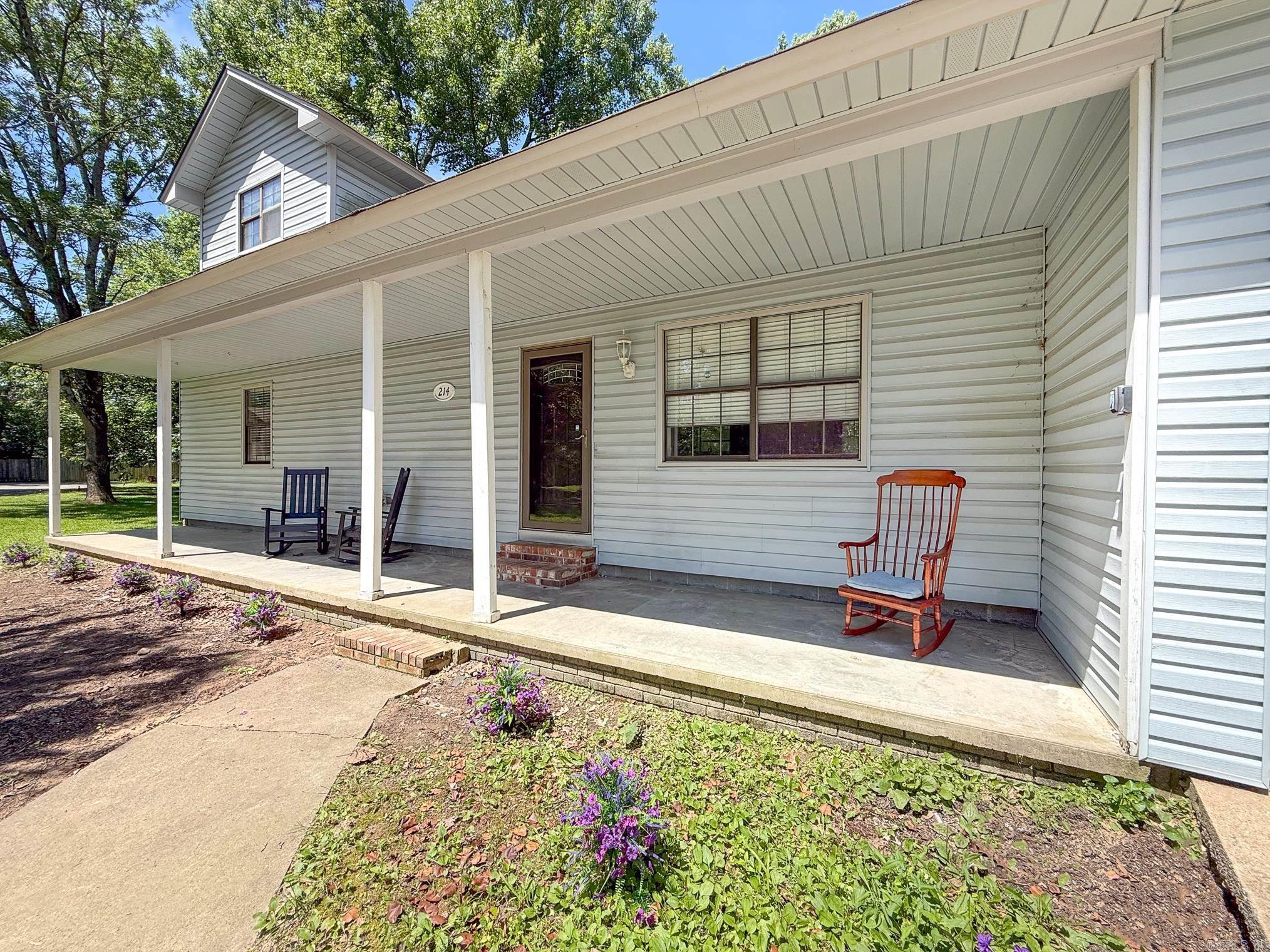 EAST MAIN - Residential
