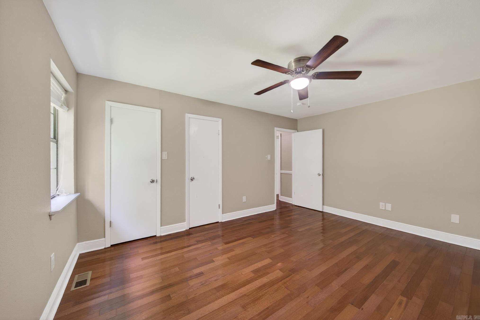 EAST MAIN - Residential