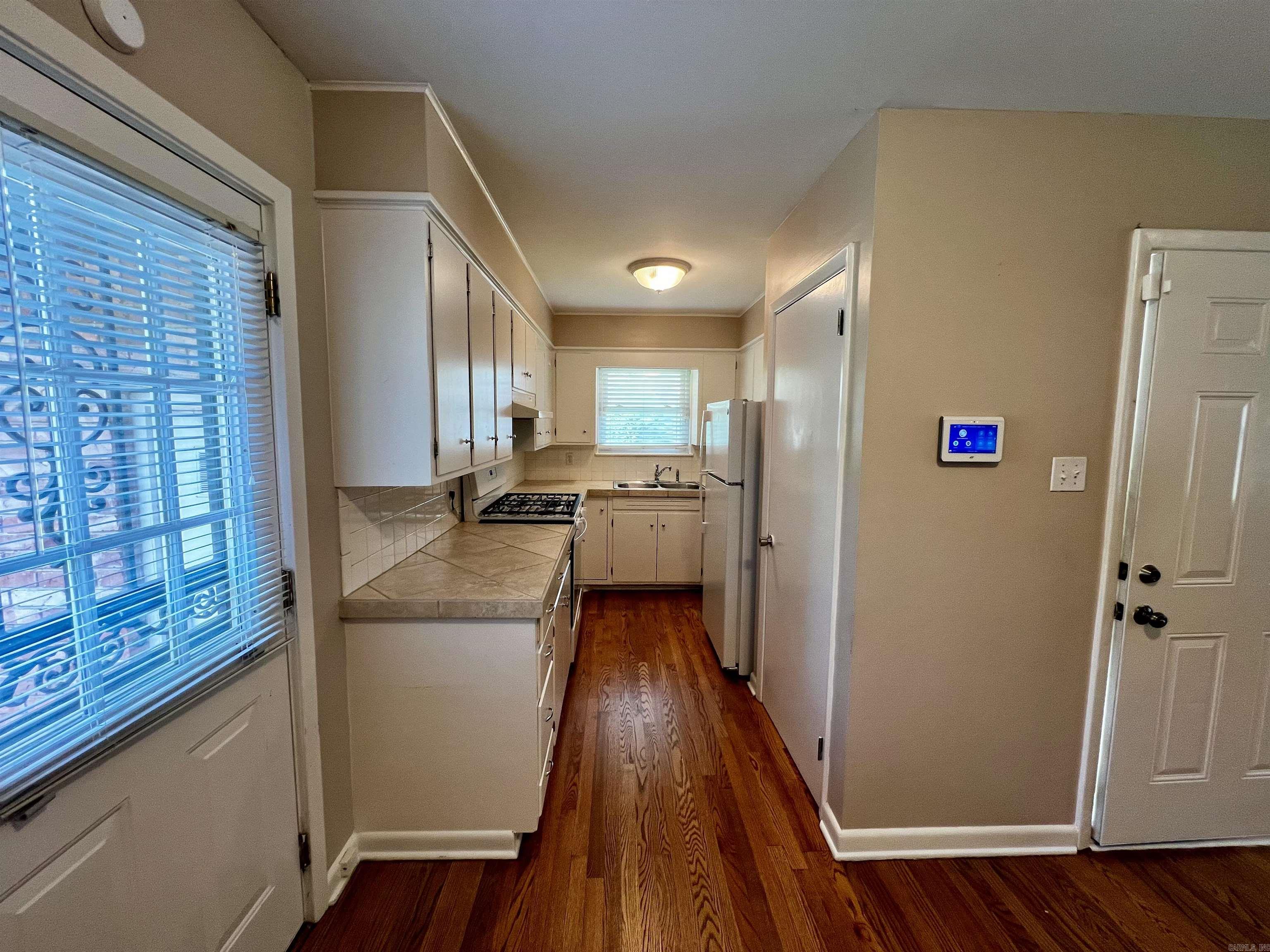 BROOKFIELD - Residential