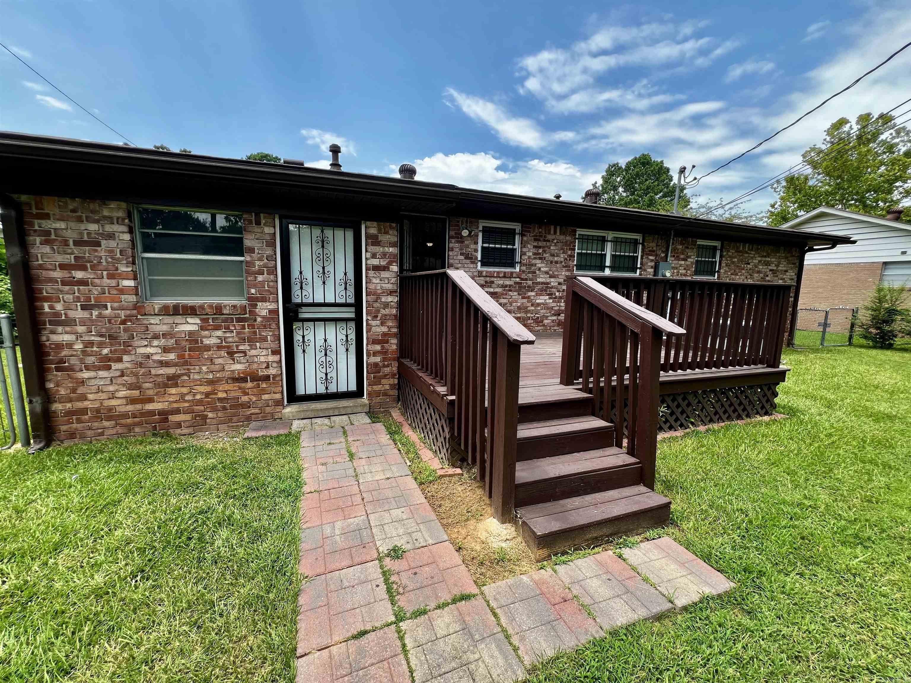 BROOKFIELD - Residential