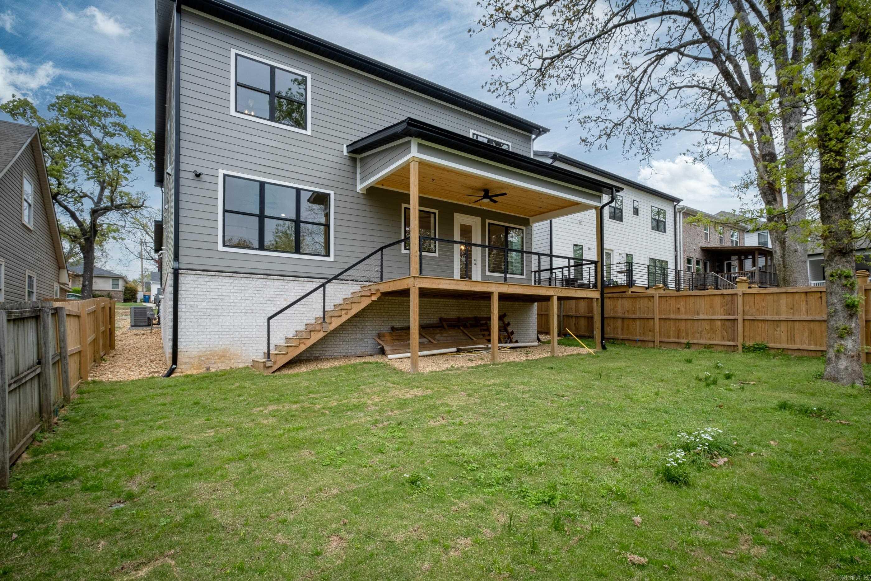 CAMMACK WOODS - Residential