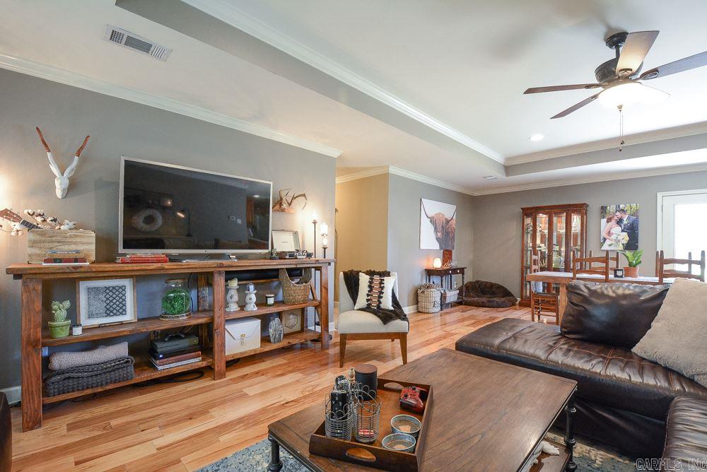 ARBOR OAKS - Residential