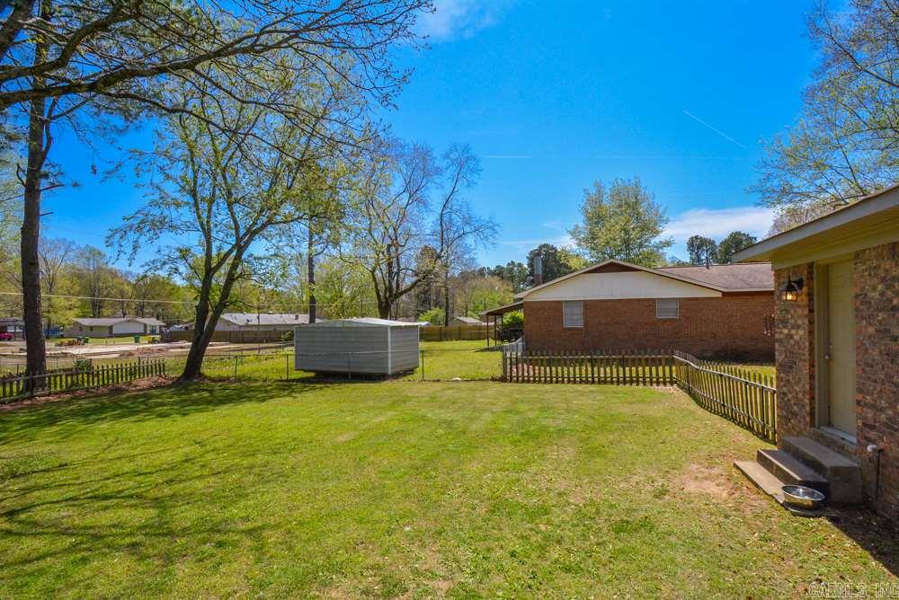 ARBOR OAKS - Residential
