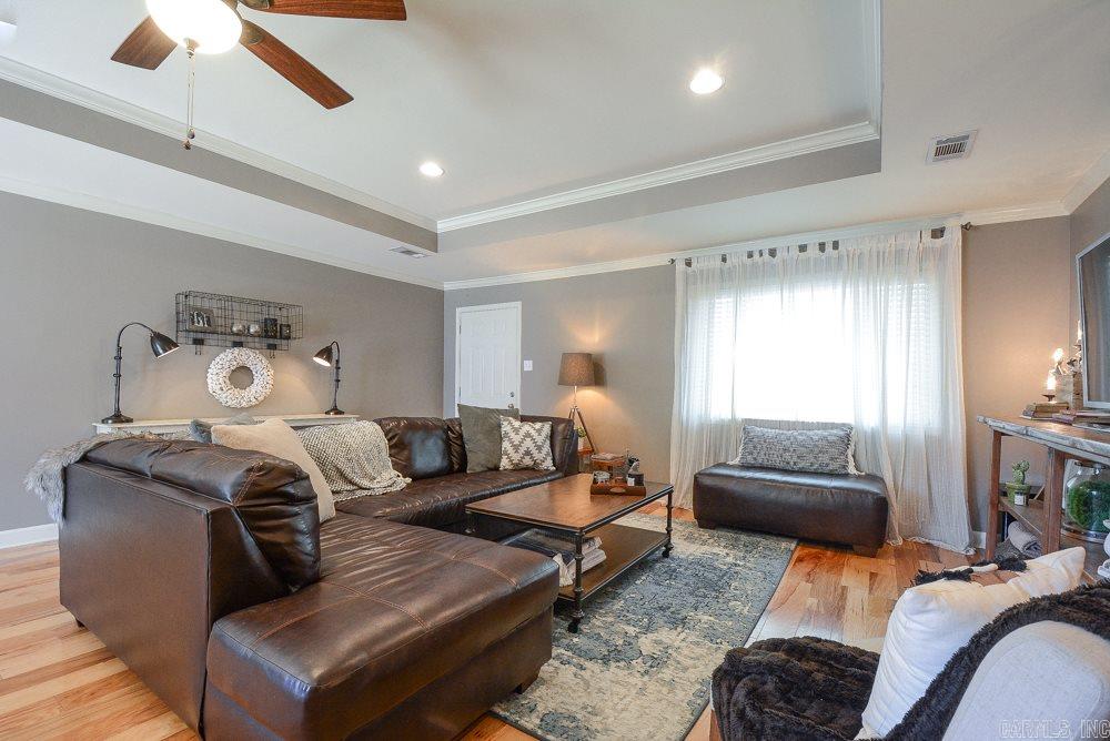 ARBOR OAKS - Residential