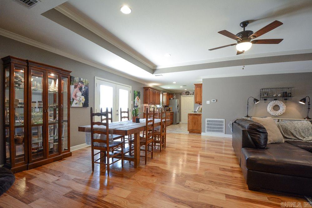 ARBOR OAKS - Residential
