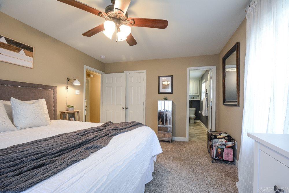 ARBOR OAKS - Residential