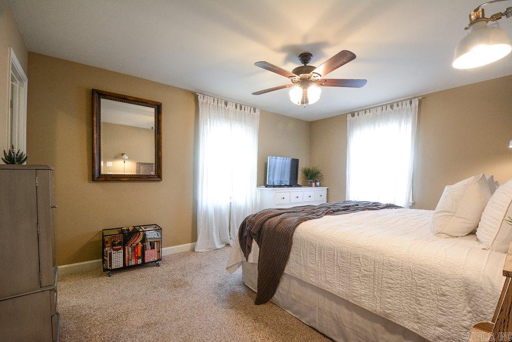 ARBOR OAKS - Residential