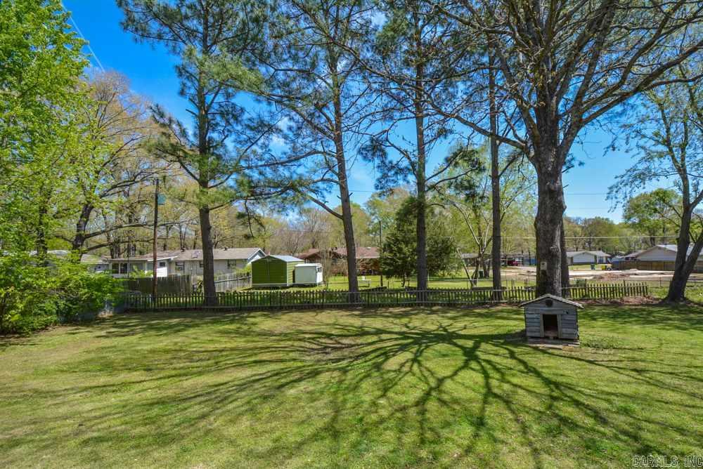 ARBOR OAKS - Residential