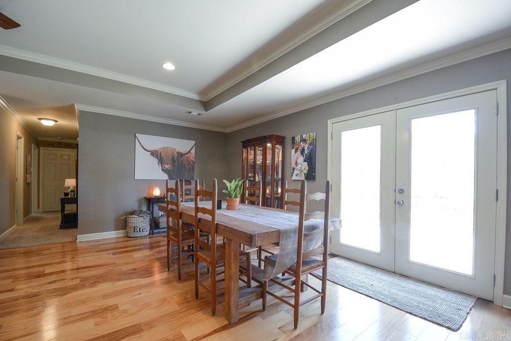 ARBOR OAKS - Residential