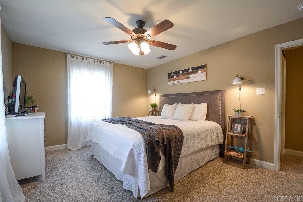 ARBOR OAKS - Residential