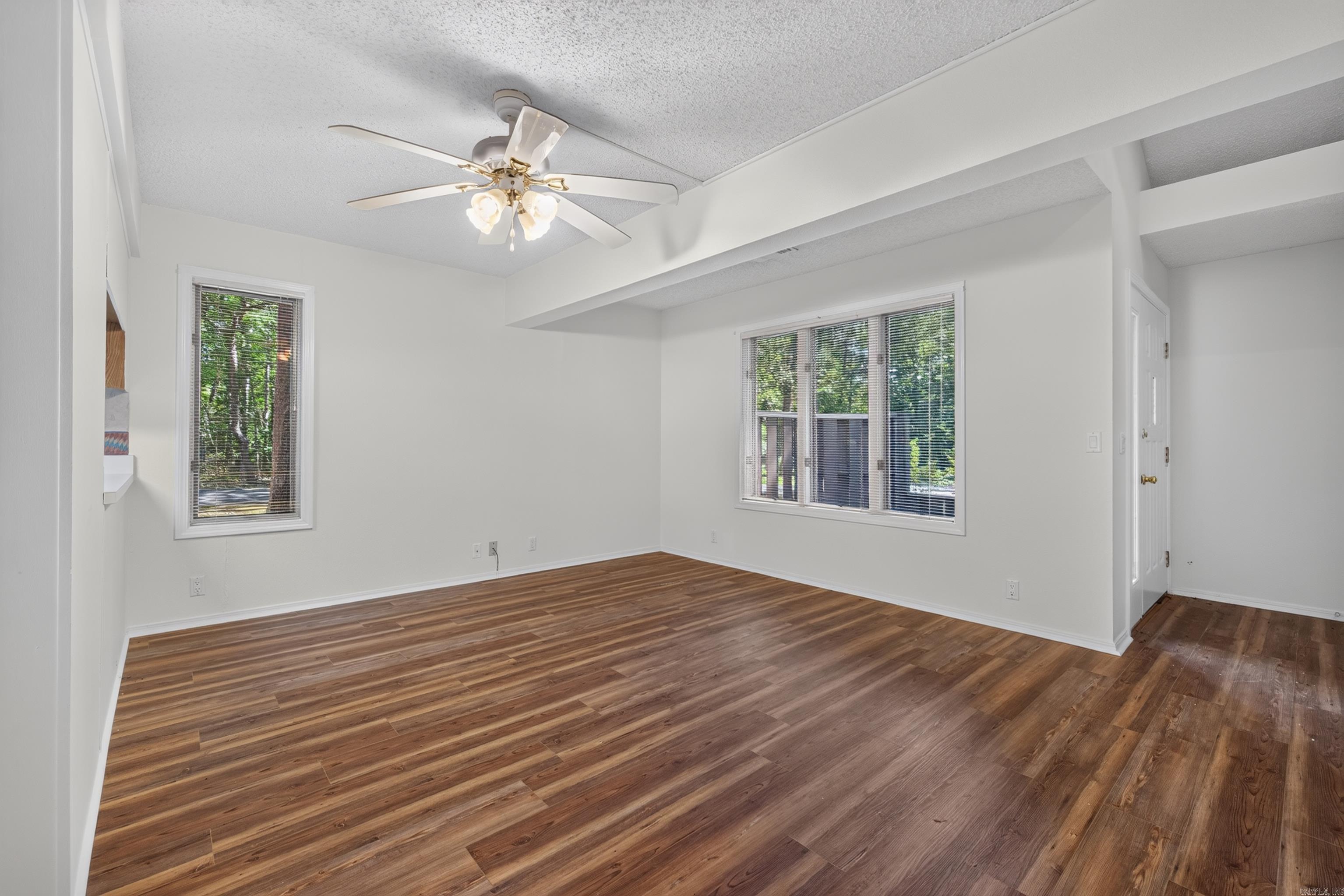 CORONADO COURTS - Residential