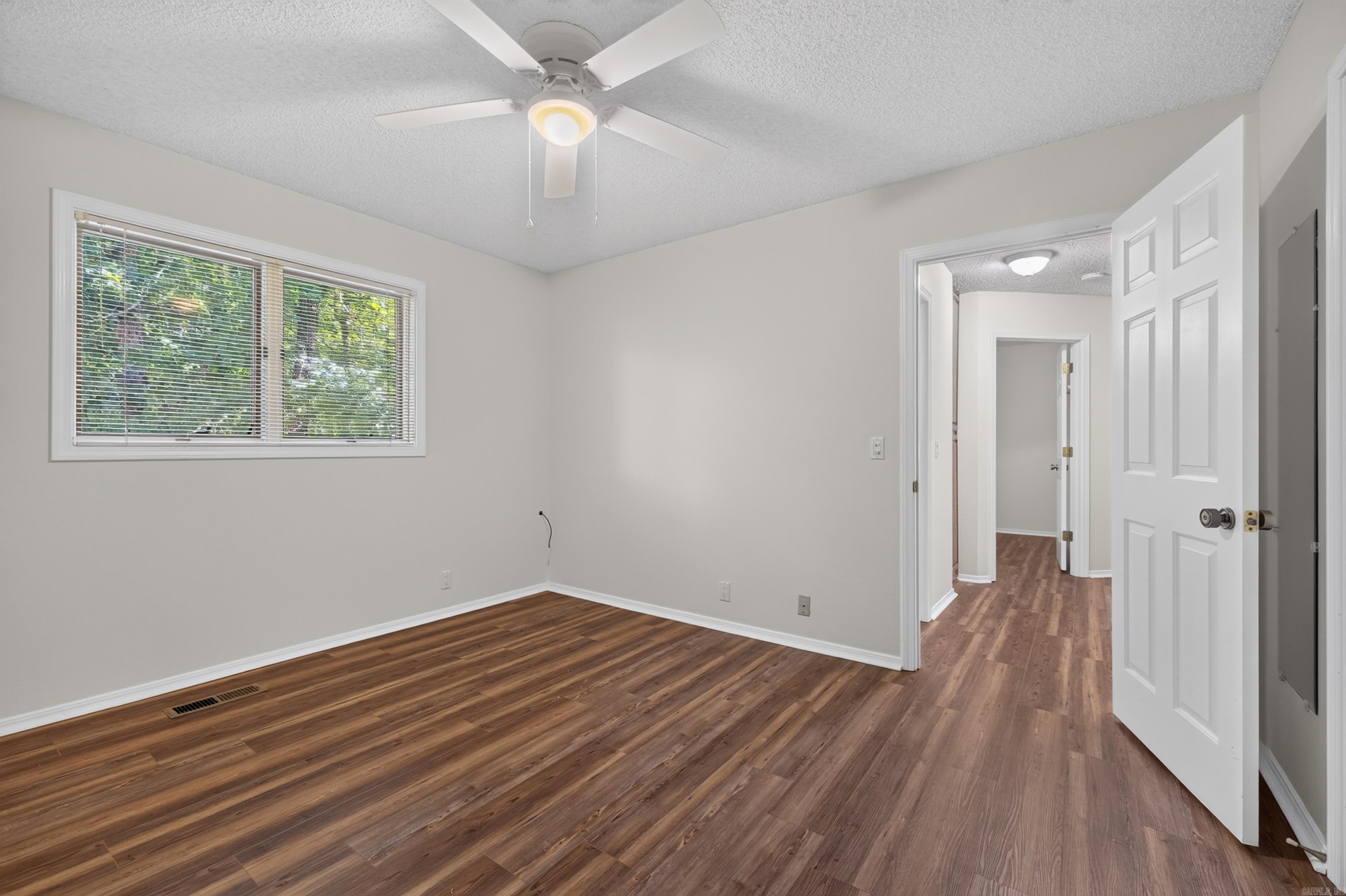 CORONADO COURTS - Residential