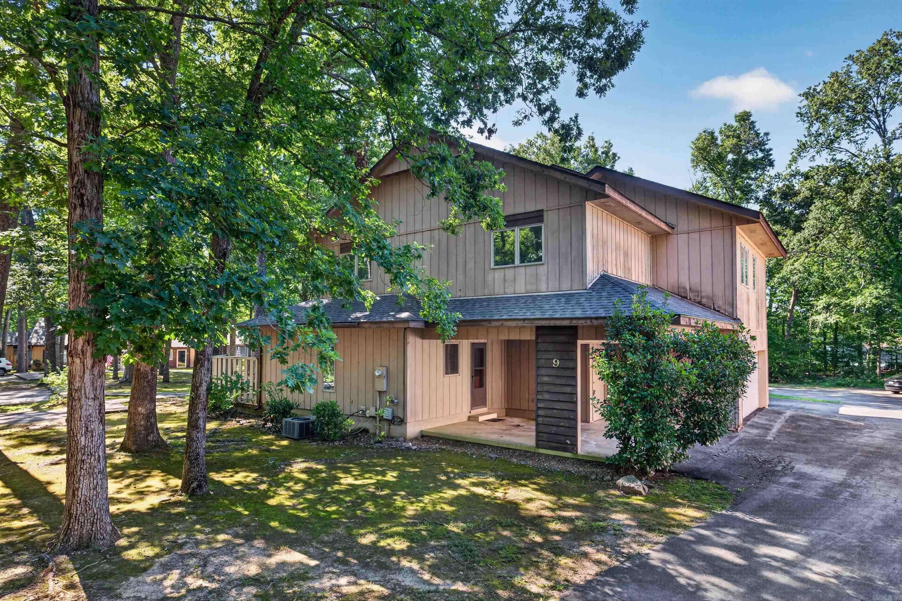 CORONADO COURTS - Residential