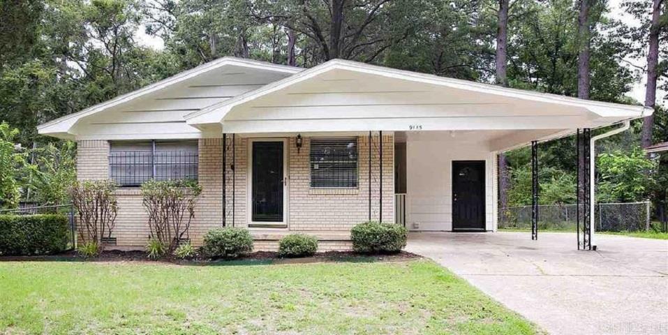 Super cute 3BR/2BA home for rent located in nice Cloverdale neighborhood! The lease for this property is for 2 years with a 3% increase after the first year. Income has to be 3x the amount of rent unless you have a housing voucher.  **ALL PROPERTIES MAY NOT BE MOVE-IN READY**