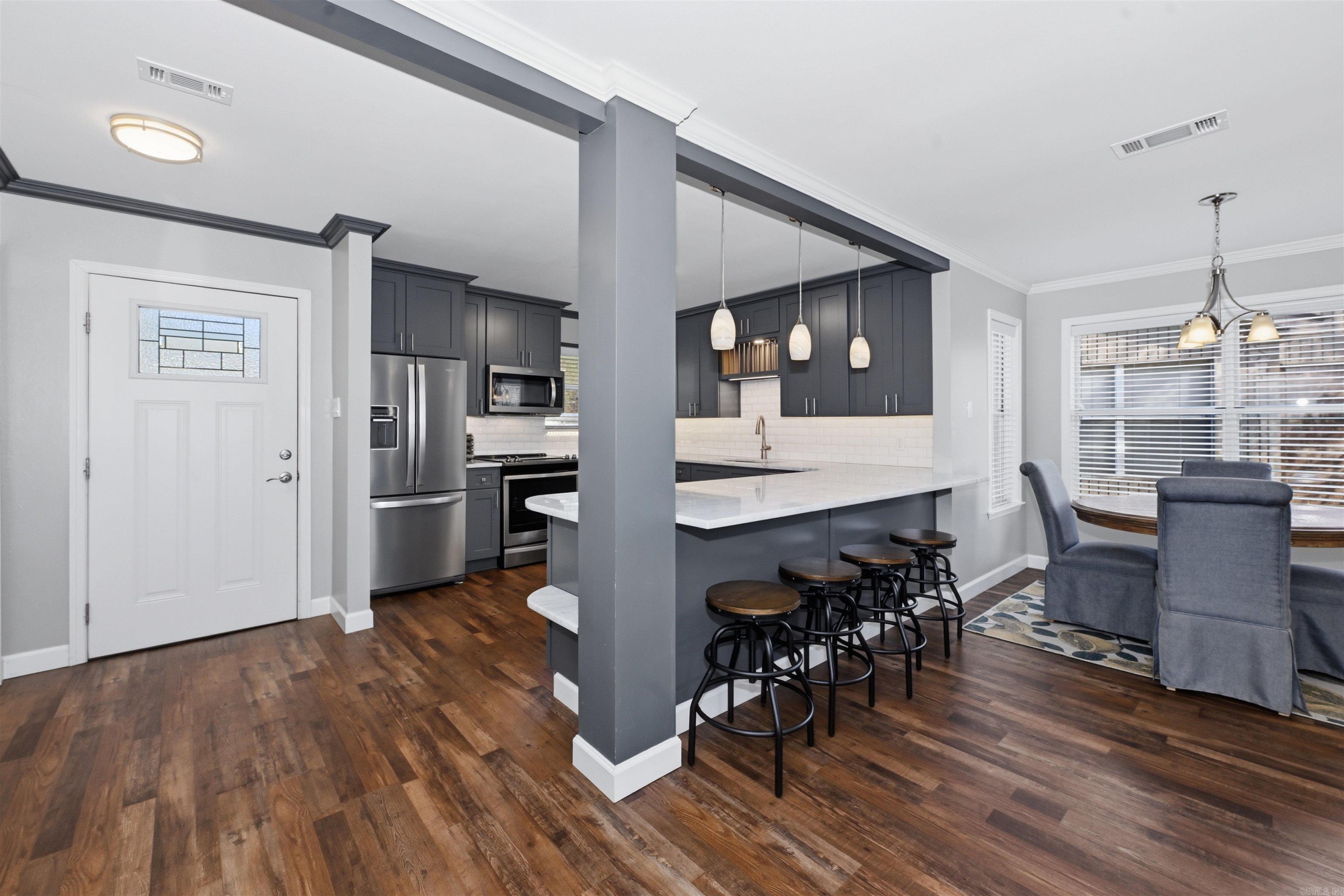 WESTPORT BAY TOWN HOUSE - Residential