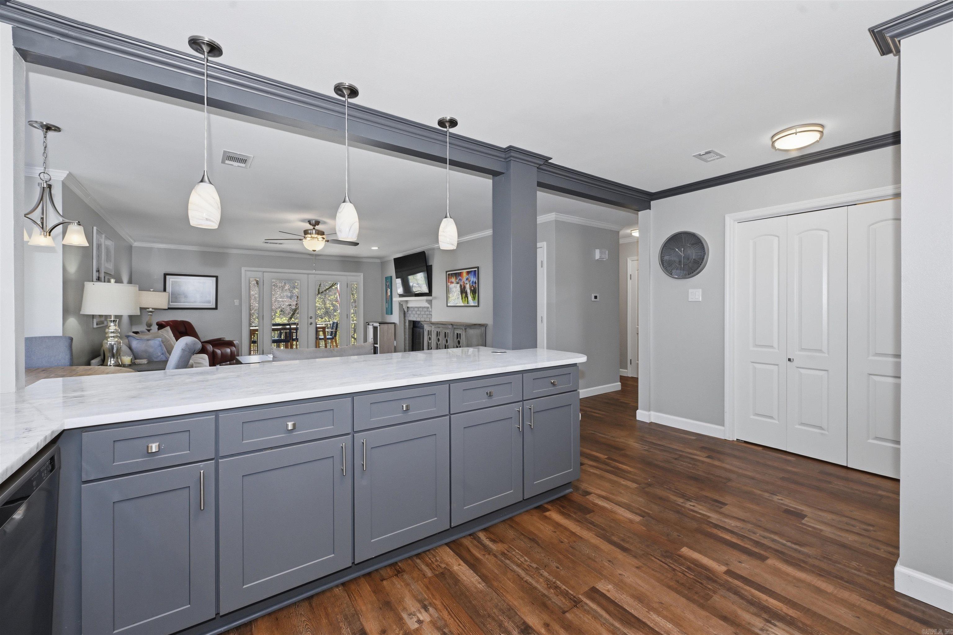 WESTPORT BAY TOWN HOUSE - Residential
