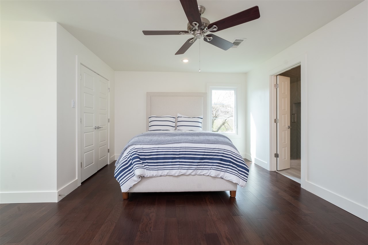 PLEASANT VALLEY - Residential