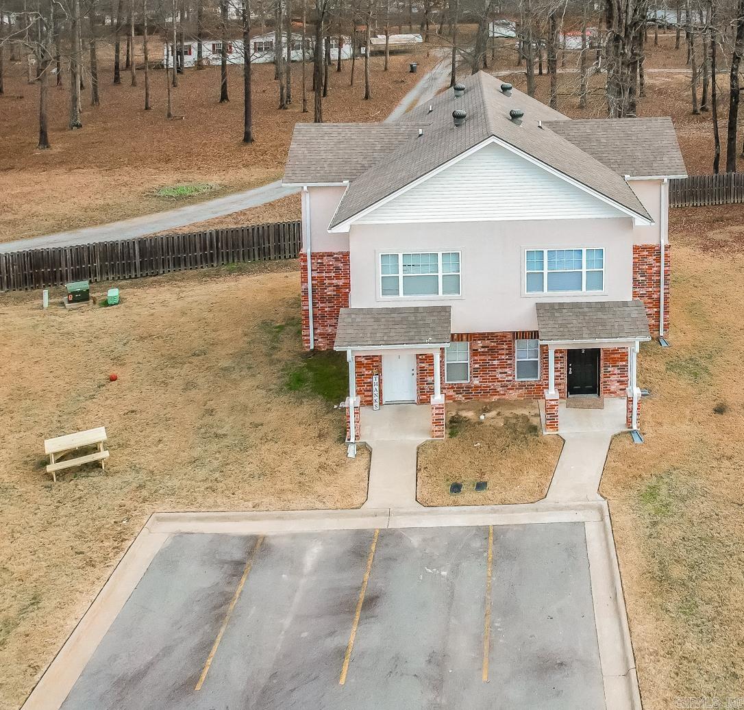 CAMRY COURT - Residential Lease