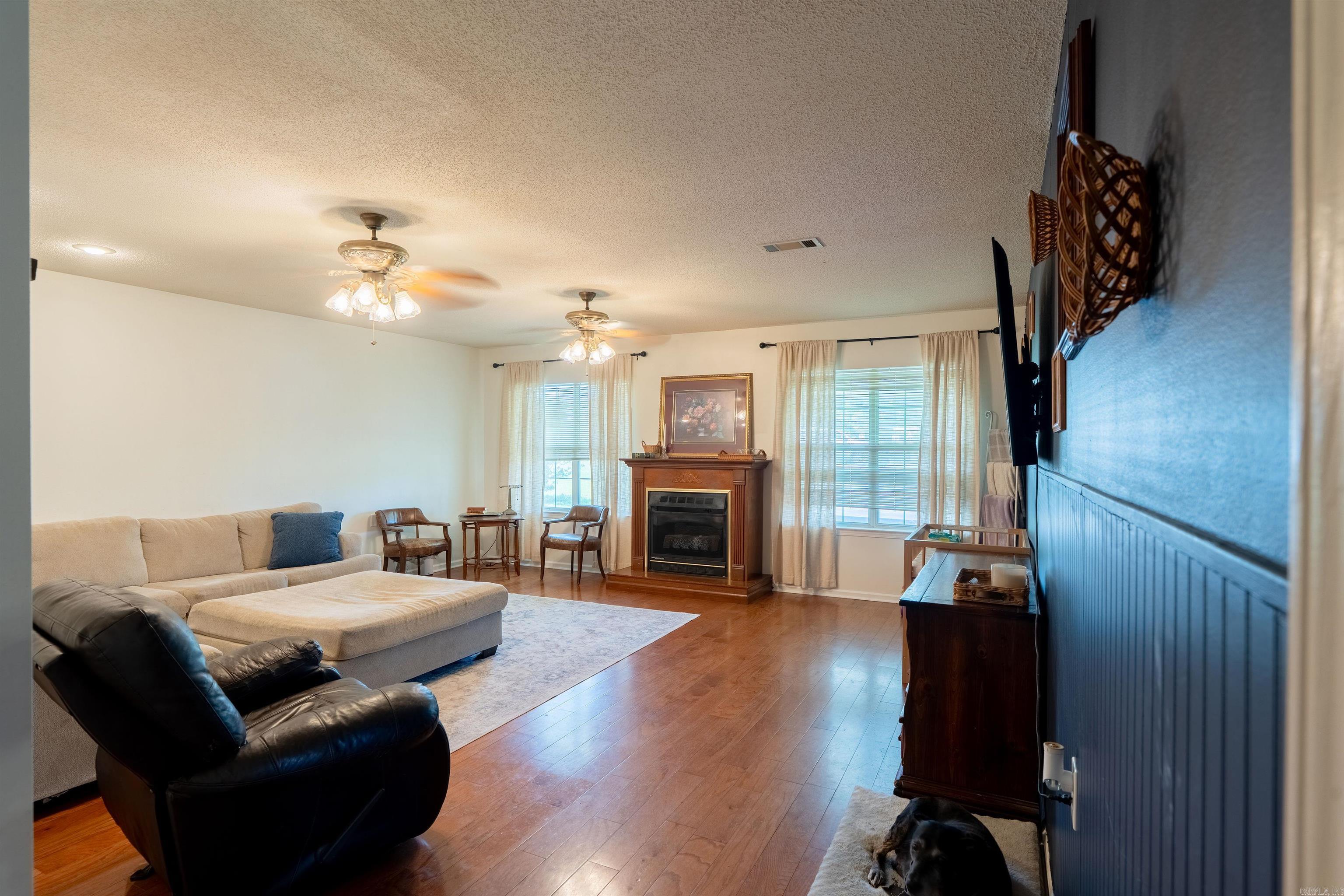 Summerview Terrace - Residential