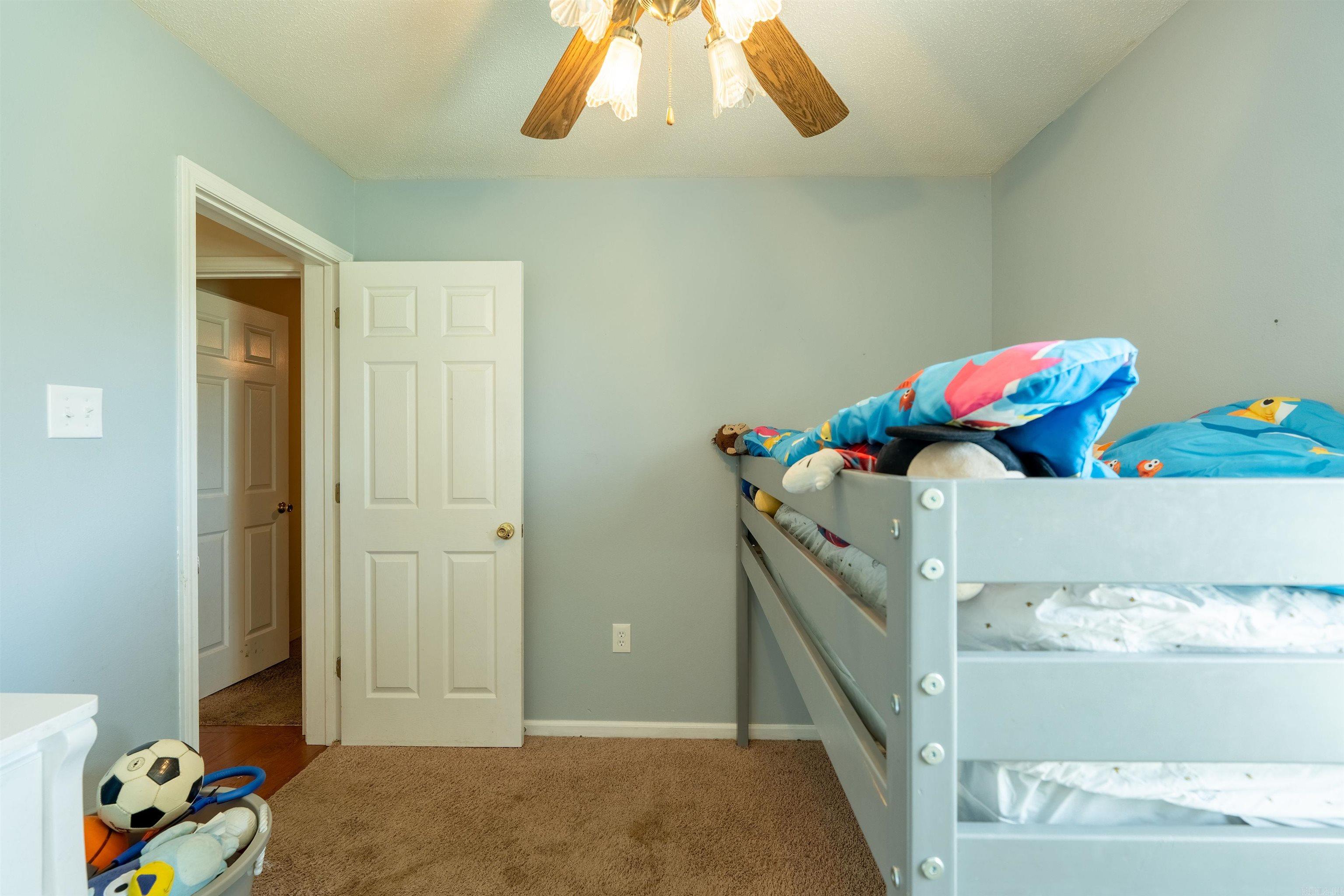 Summerview Terrace - Residential
