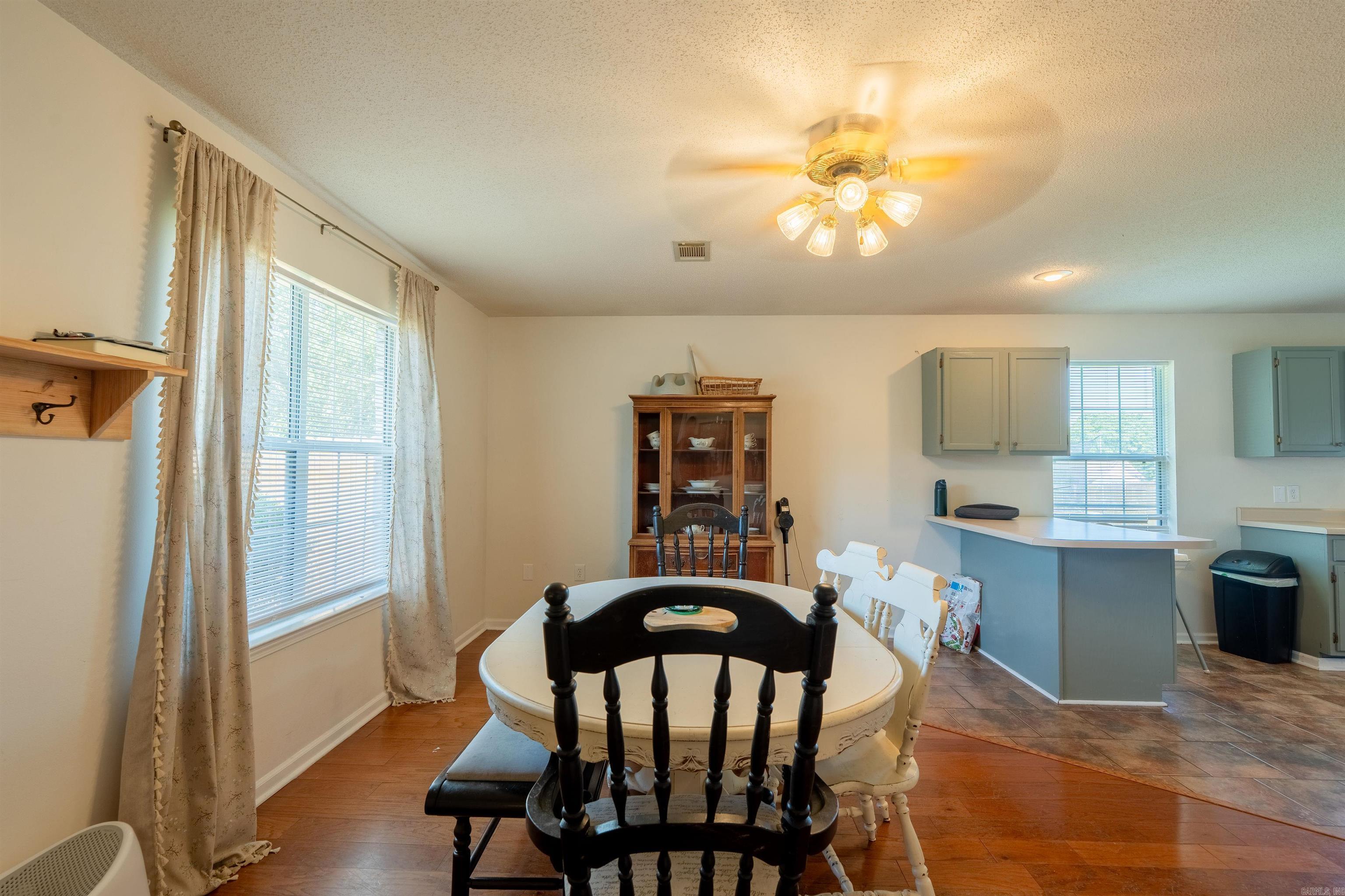 Summerview Terrace - Residential