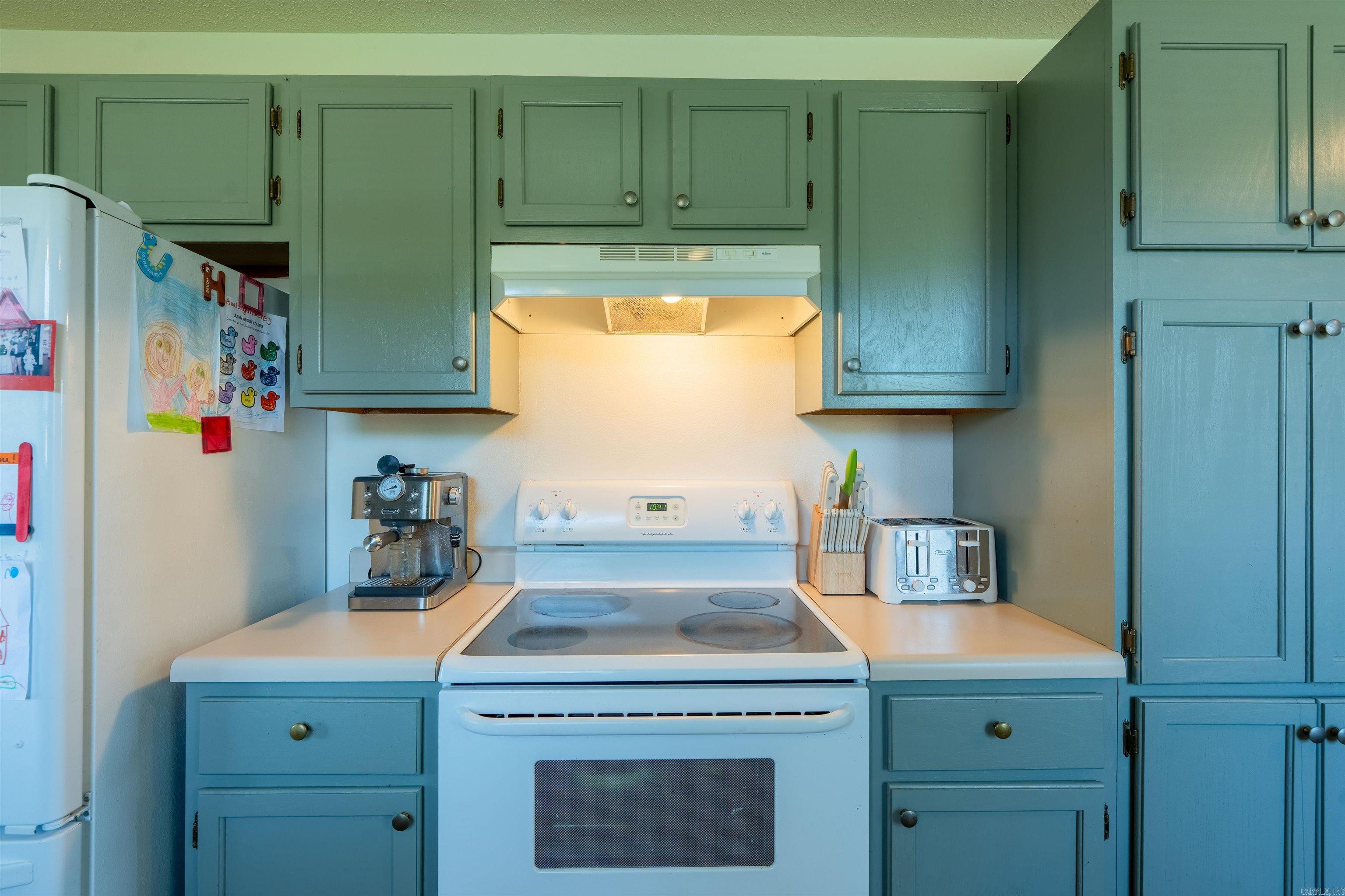 Summerview Terrace - Residential