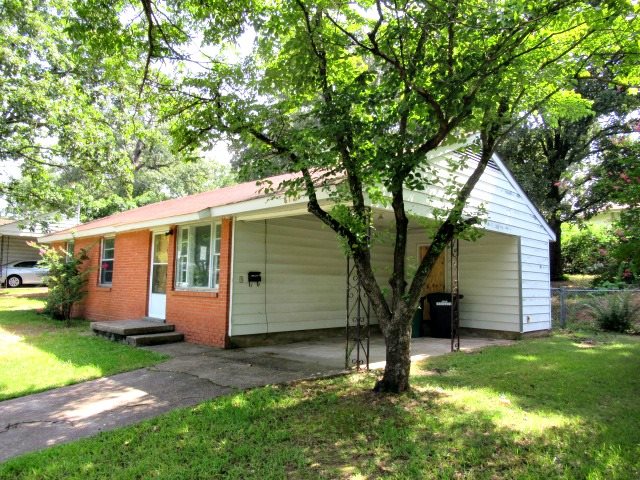 Tucker HM - Residential