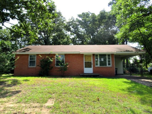 Tucker HM - Residential