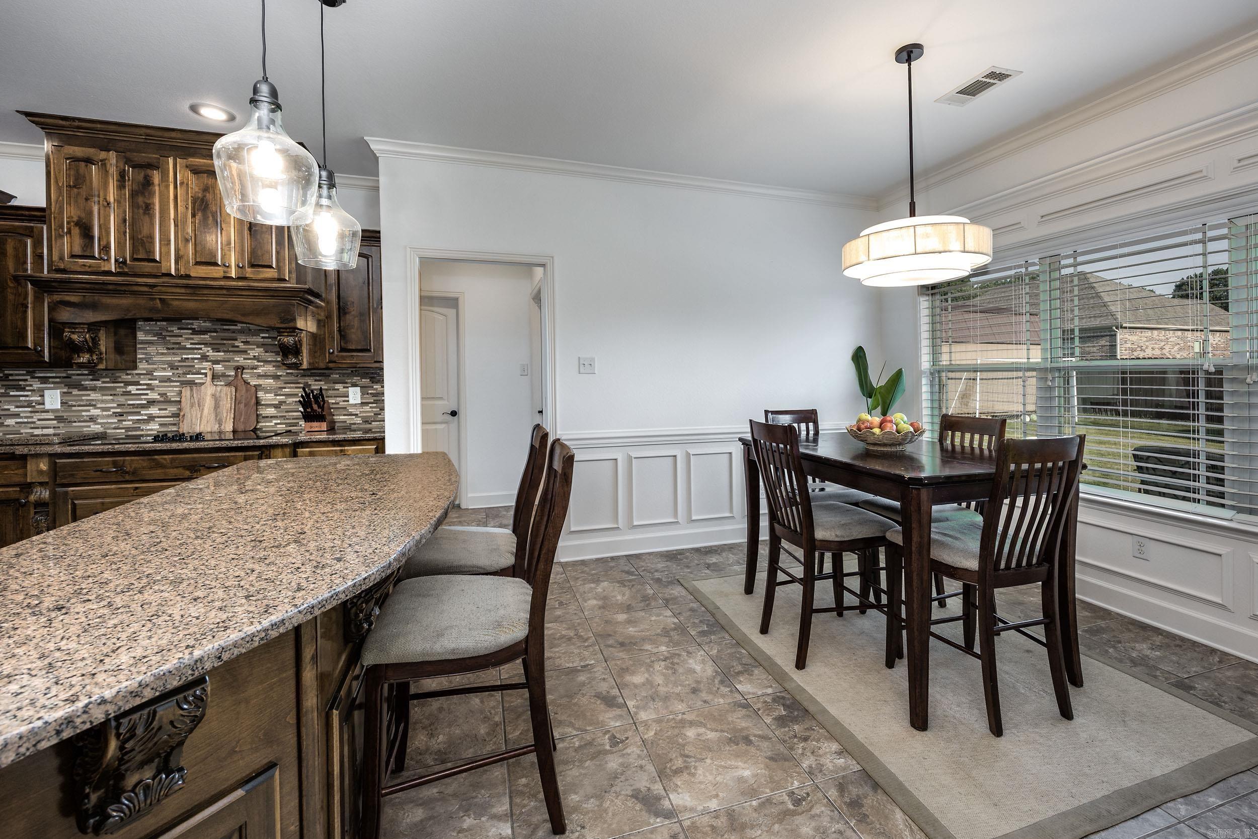 SHADOW CREEK - Residential