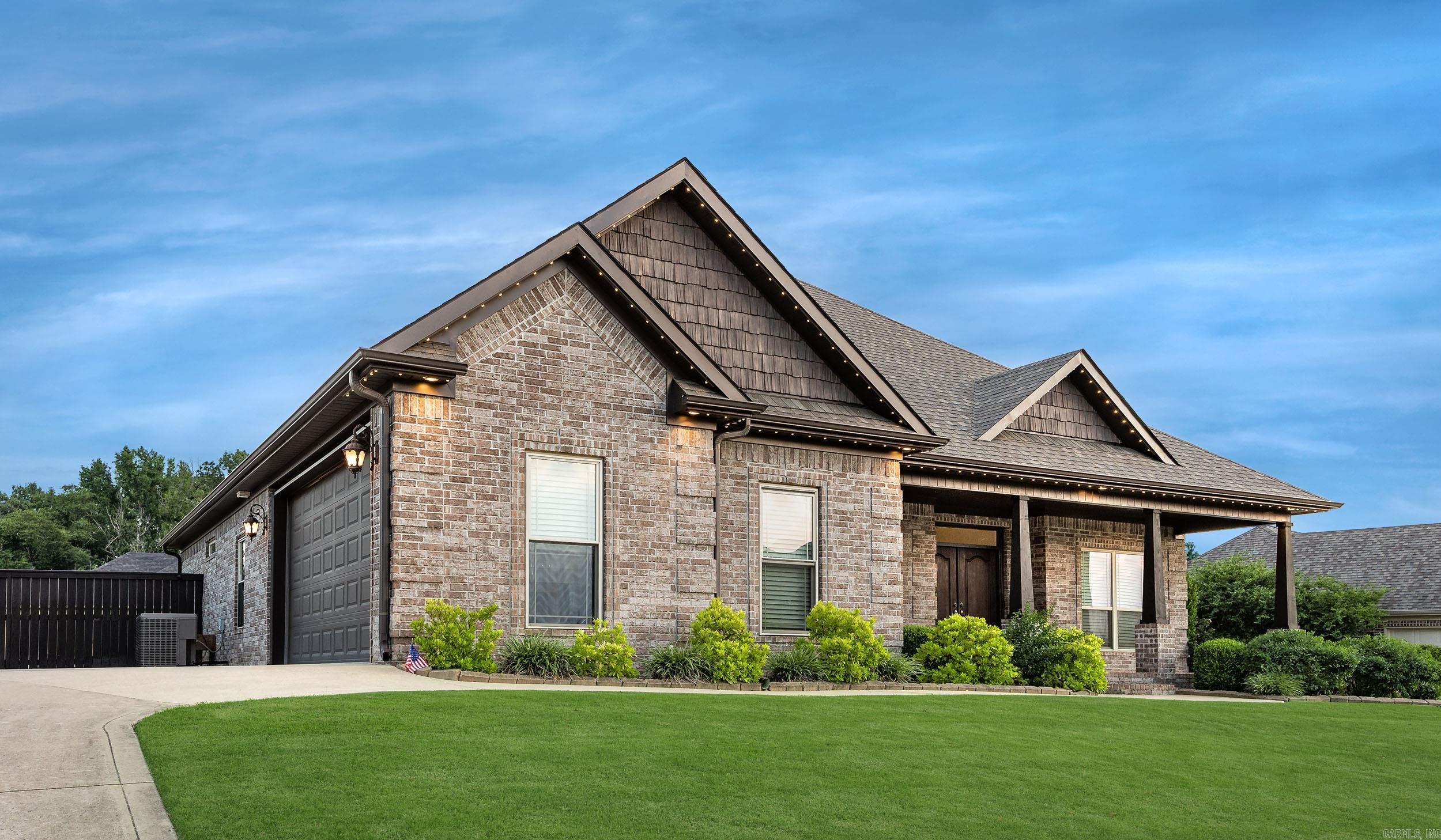 SHADOW CREEK - Residential